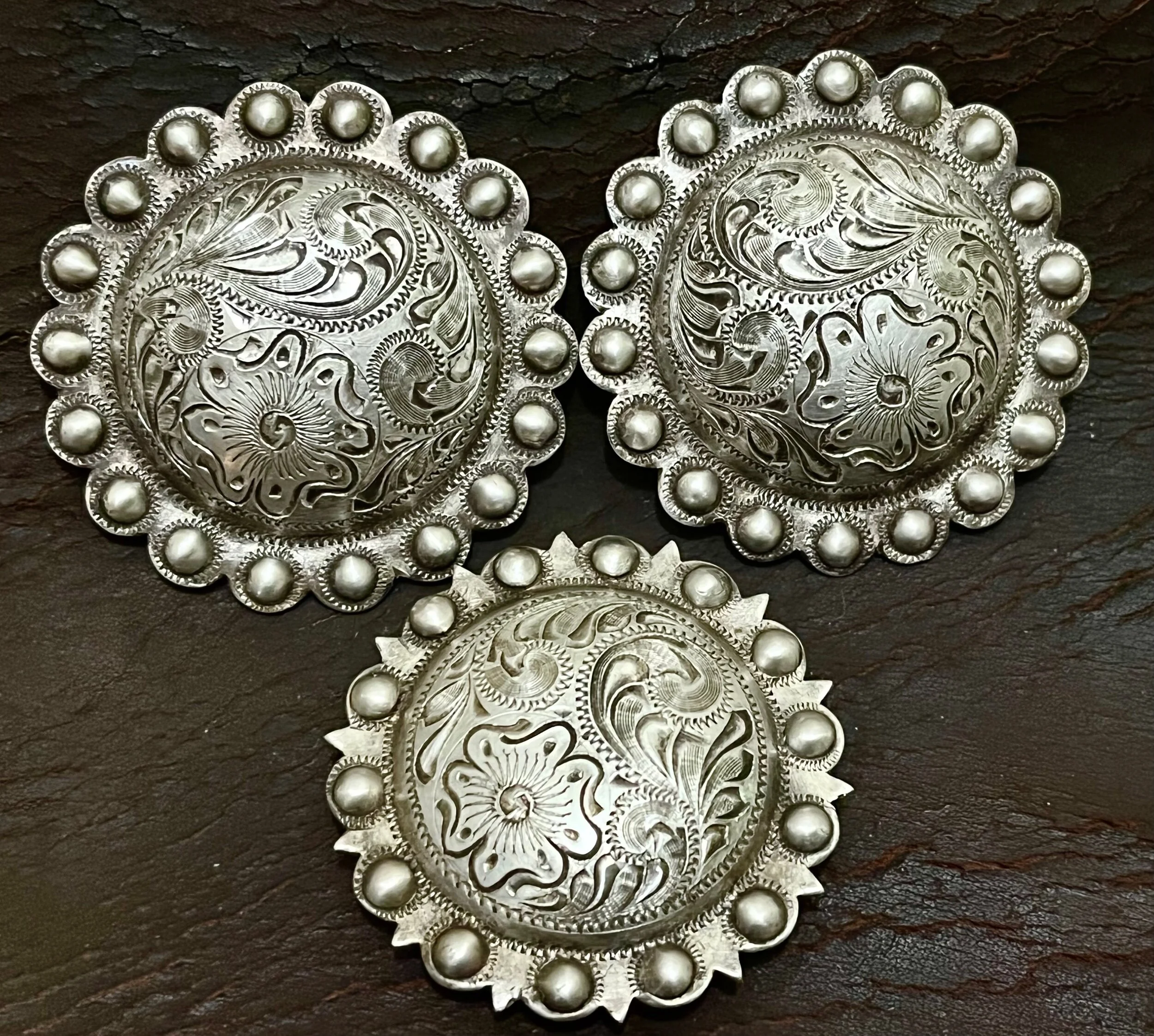 75CDD040-89D8-49D1-9F24-22B806BE9C3E