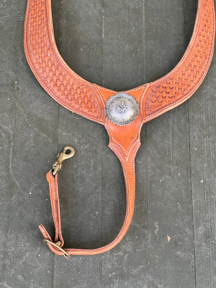 うらしま堂　the custom rawhide Saddles, Braided Rawhide, Horsehair & Leather — The Old