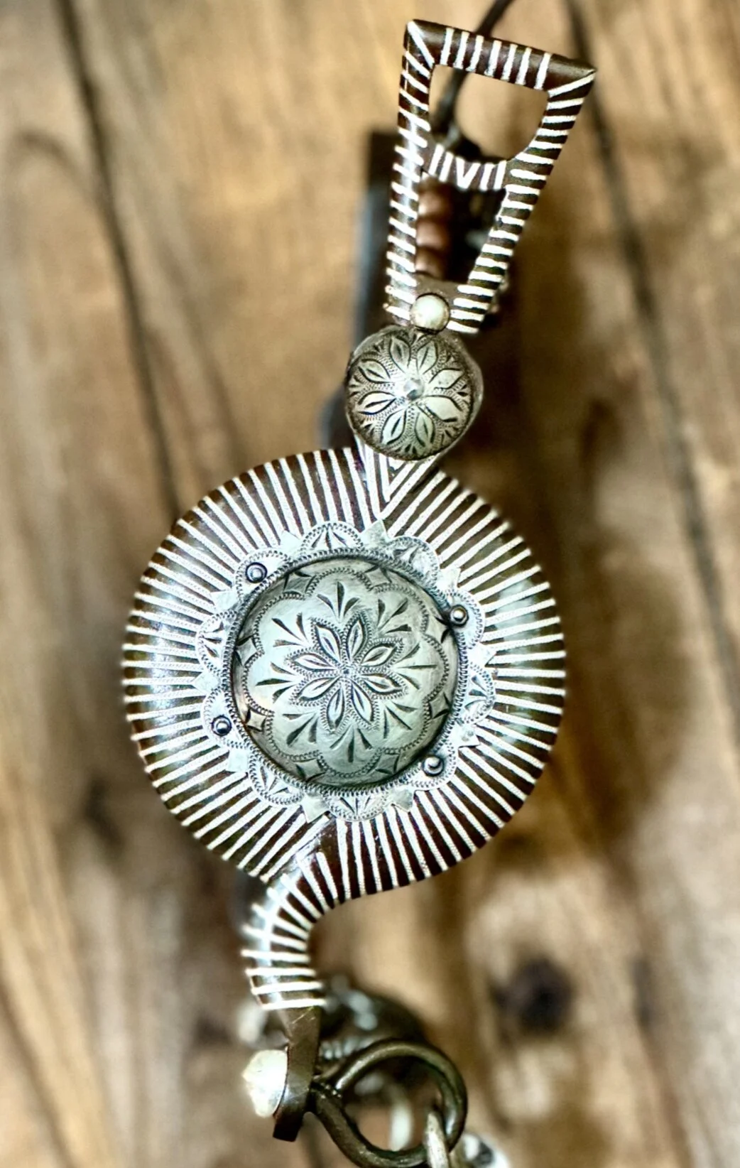 648185DA-AA83-4096-8571-3606352C7952