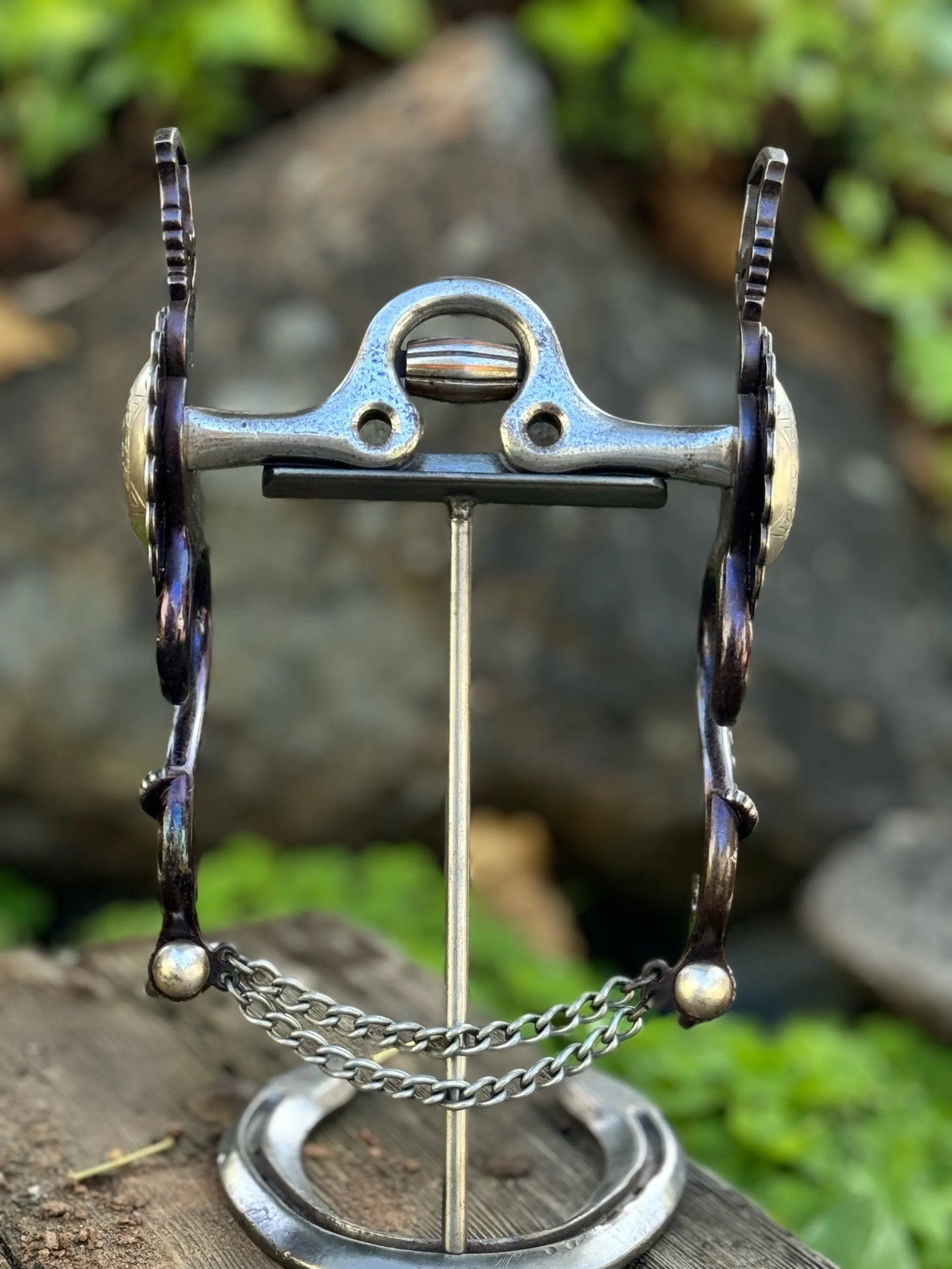 9FDC73E8-8933-4503-82CE-17F5860203ED