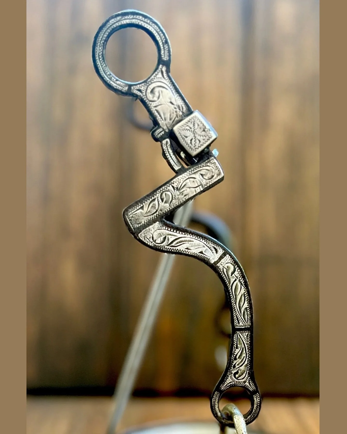 **Vintage Marked FLEMING &ldquo;7-Cheek&rdquo; Silver Inlaid Bit**
Available here: https://theoldspanishtrading.com/bits/7-cheek

Very nice, useable, 7 - cheek bit by Fleming. Maker stamped inside of cheek. Full sterling silver inlay and a Salinas mo
