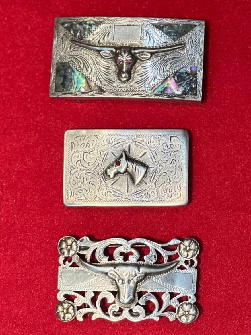 🎄🎄Get your holiday shopping done early!! Check out all of the vintage buckles and silver I have in stock and ready to ship. 🎄🎄 
You can find them all here: https://theoldspanishtrading.com/silver-buckles-and-conchos