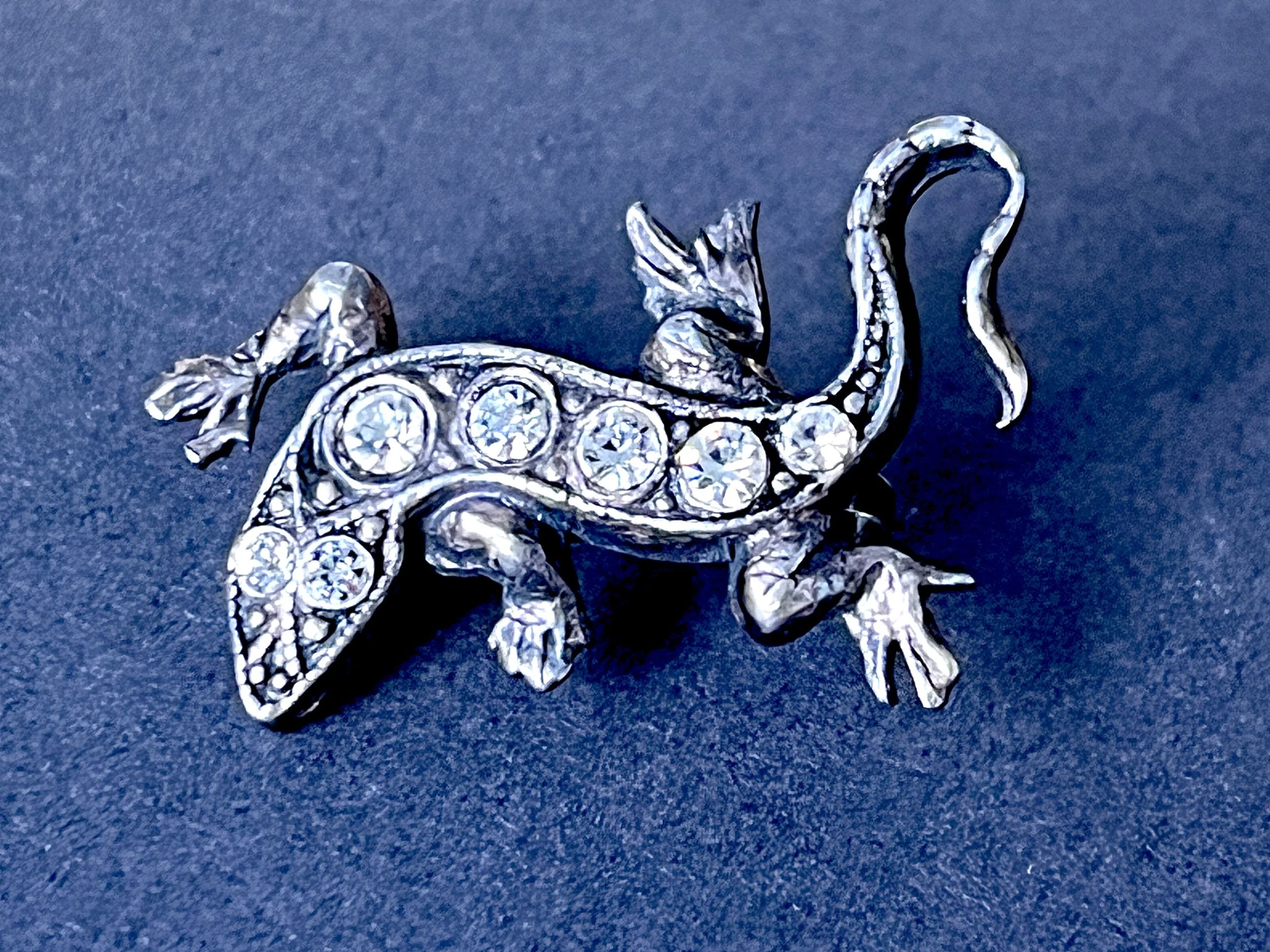 Vintage 1950s Sterling silver lizard hat pin