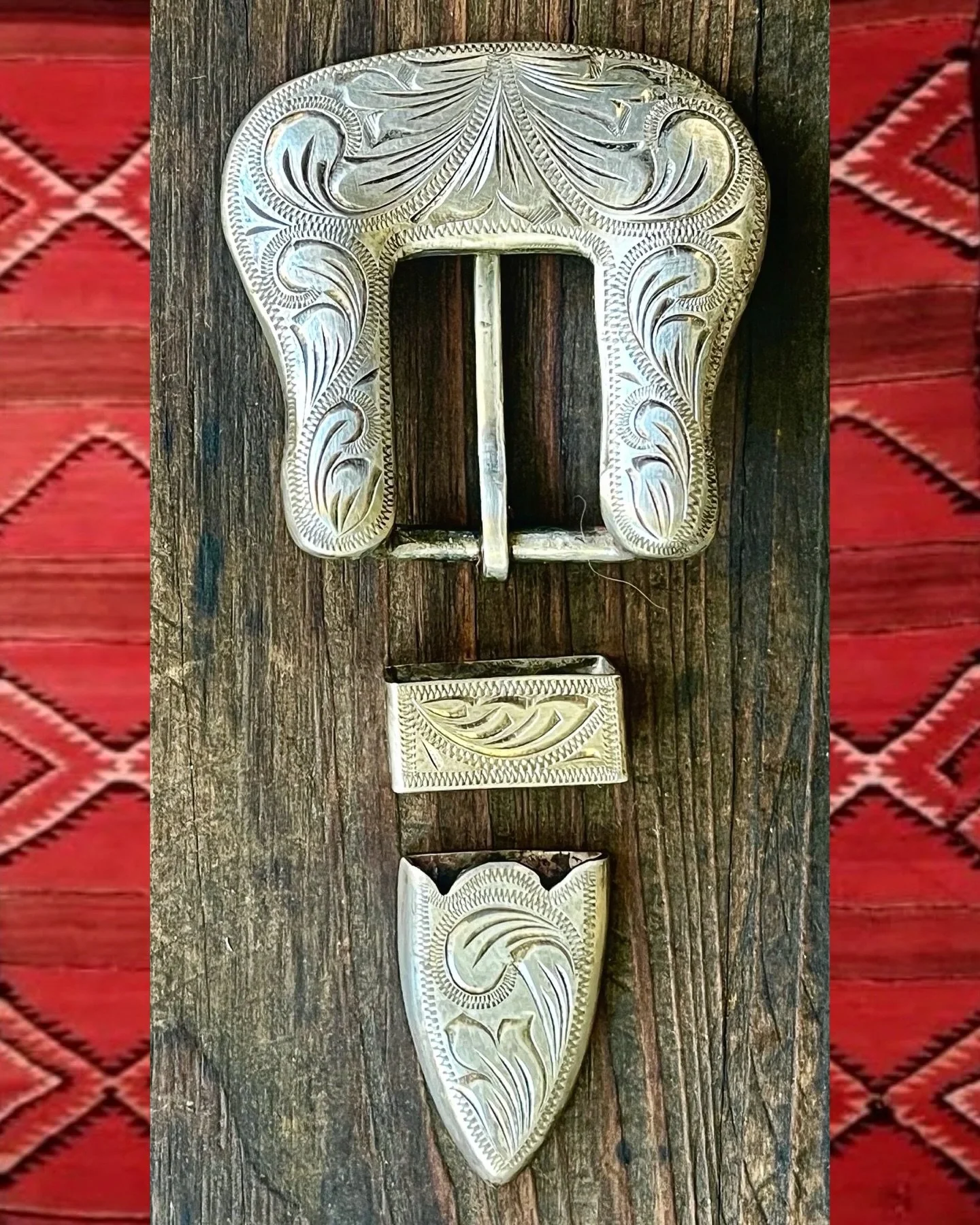✨ Vintage Sterling Silver Western Ranger Buckle 3-Piece Set ✨
Available here: https://theoldspanishtrading.com/silver-buckles-and-conchos/0es0s6gl4f9t2fr3lm406wx1g33j1a

Finely executed western buckle / keeper / tip set. These are new old stock from 
