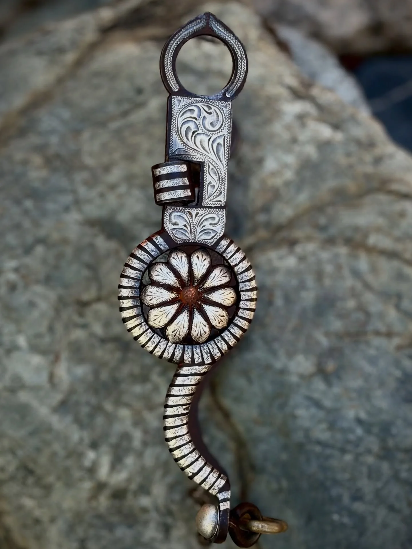 Beautiful early FLEMING cactus flower bit
Available for purchase here: https://theoldspanishtrading.com/bits/flemingflowerbit

Gorgeous  vintage sterling silver inlaid cactus flower bit marked FLEMING. This is a beautiful example of the fine crafmans
