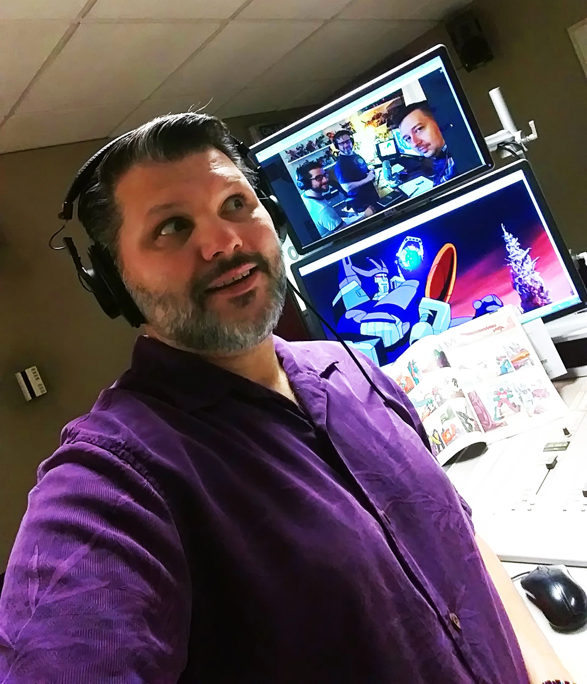 Special thanks to Mike Seibert of Mike Seibert Radio for joining us on this episode. Transformers: The Movie is his favorite movie and he had lots of great content to contribute to this epic minute. Mike interviewed us on episode 150 of his show released on April 10th. Go check it out! For more great TF content, check out Mike on this live radio special on KGRG-FM: https://soundcloud.com/mikeseibertradio/the-mmad-transformers-the-movie-30th-anniversary-celebration Need more sweet TF content? Well how about this interview with The Cybertronic Spree, a TFTM-inspired band: http://www.kgrg.com/episode/cybertronic-warrior-mike-interviews-the-cybertronic-spree/ https://soundcloud.com/mikeseibertradio/episode-153-rampage-pacific-rim-uprising-with-killing-spree 