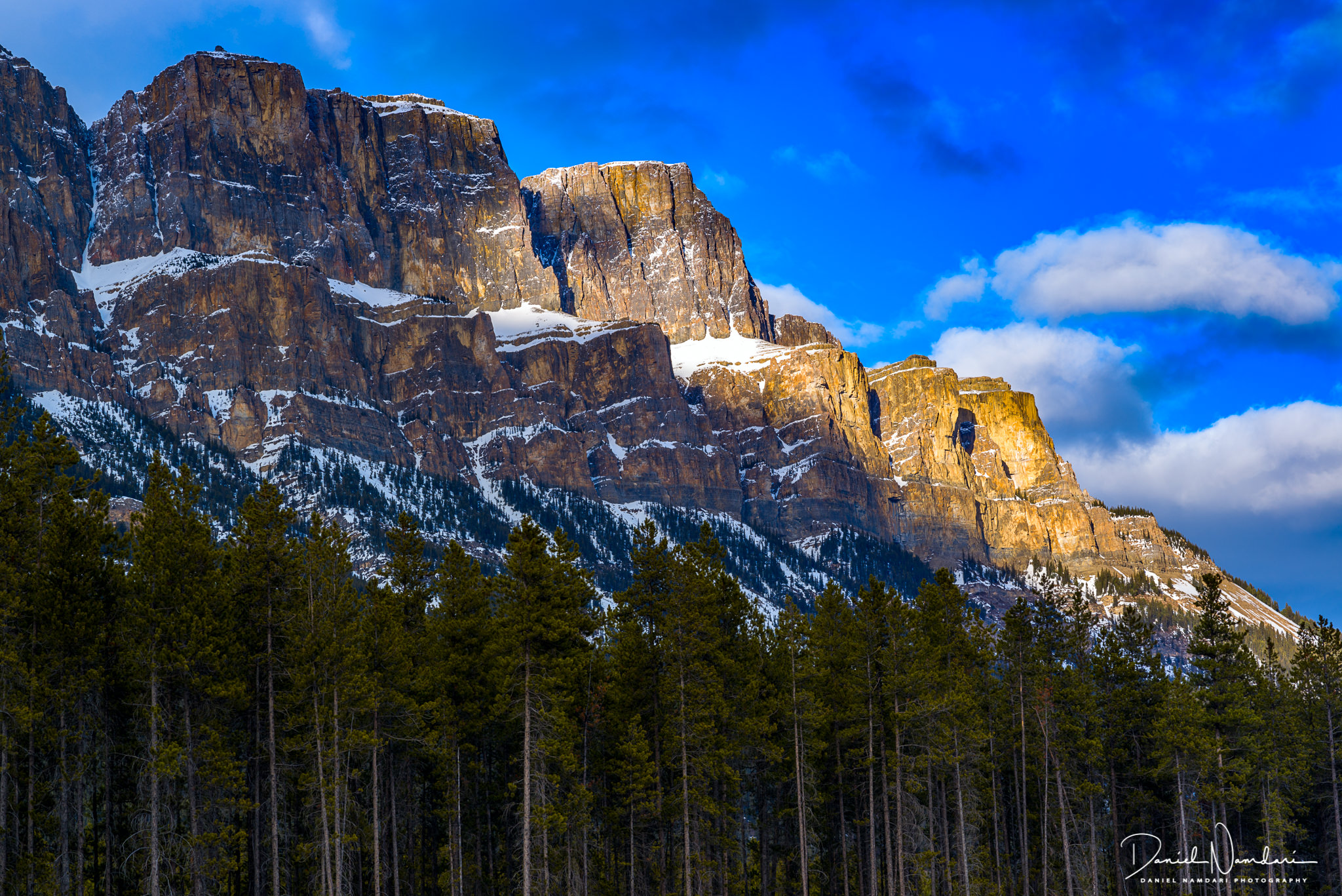 WR108 - Caste Rock.jpg