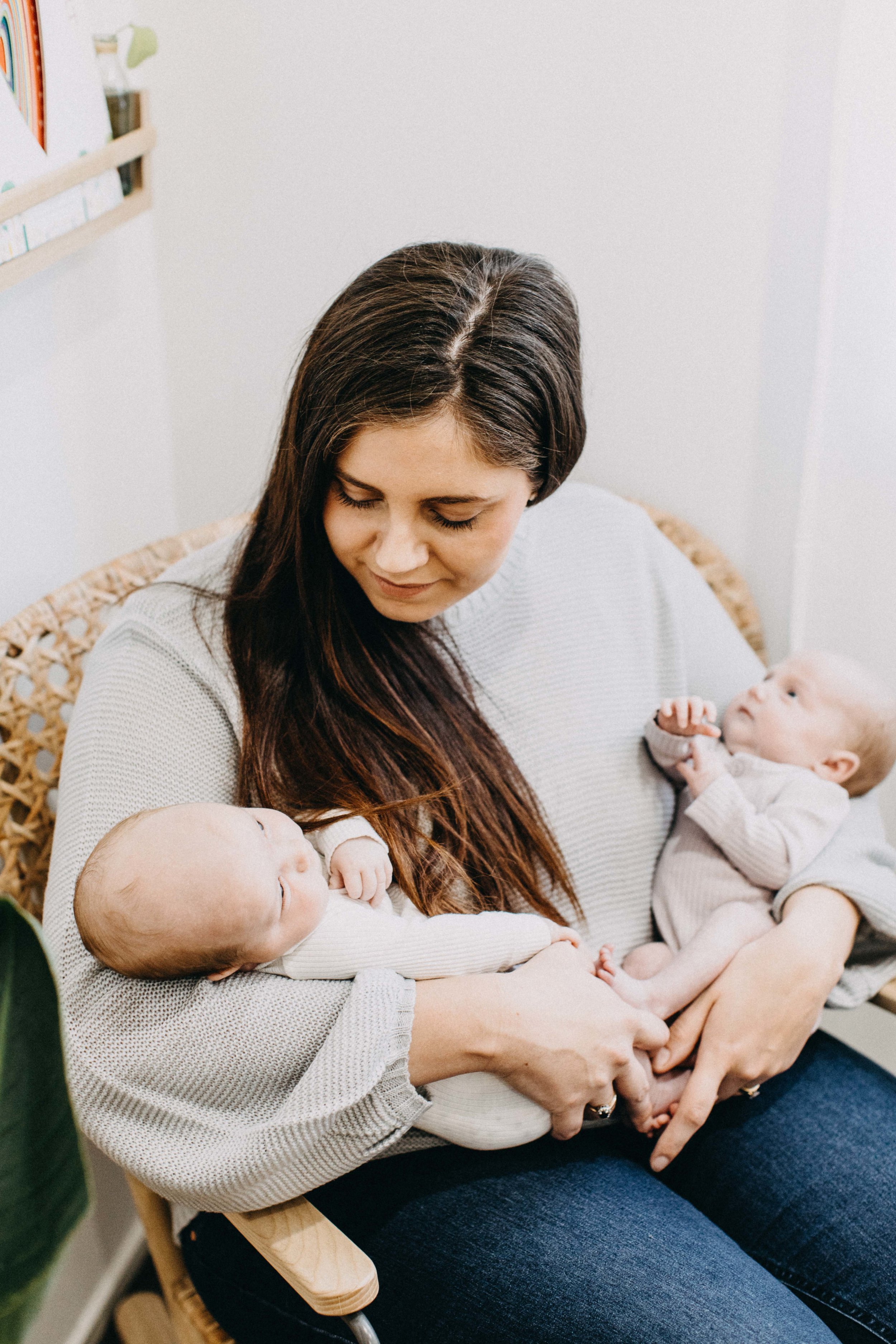 twin-newborn-photography-camden-macarthur-11.jpg