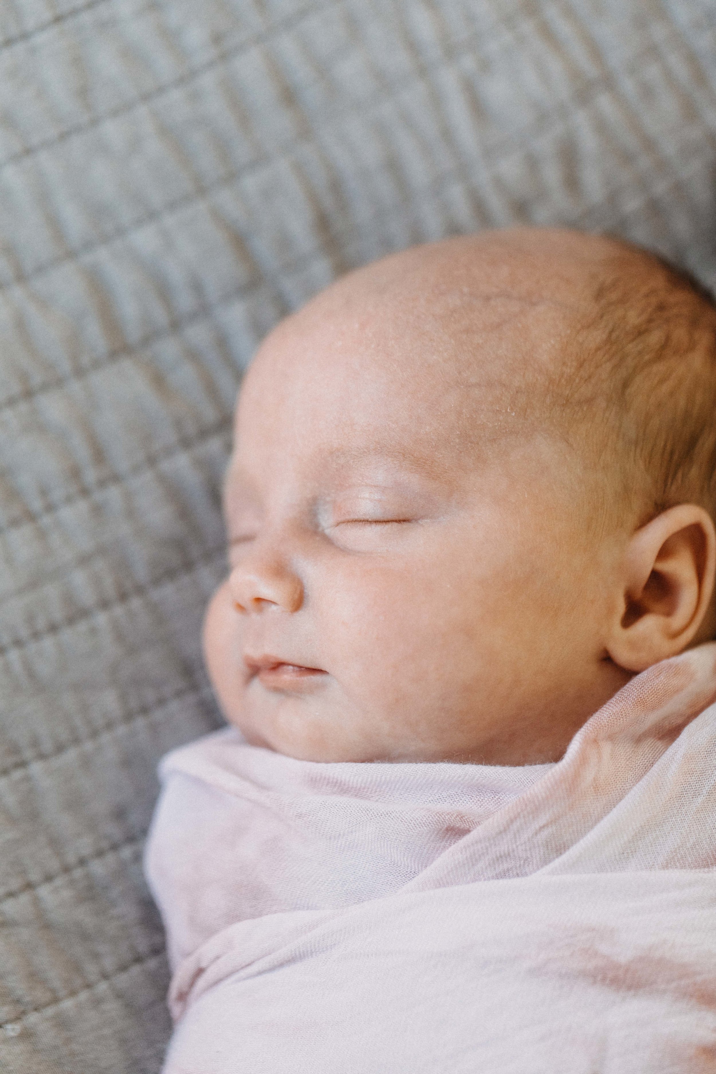 twin-newborn-photography-camden-macarthur-49.jpg
