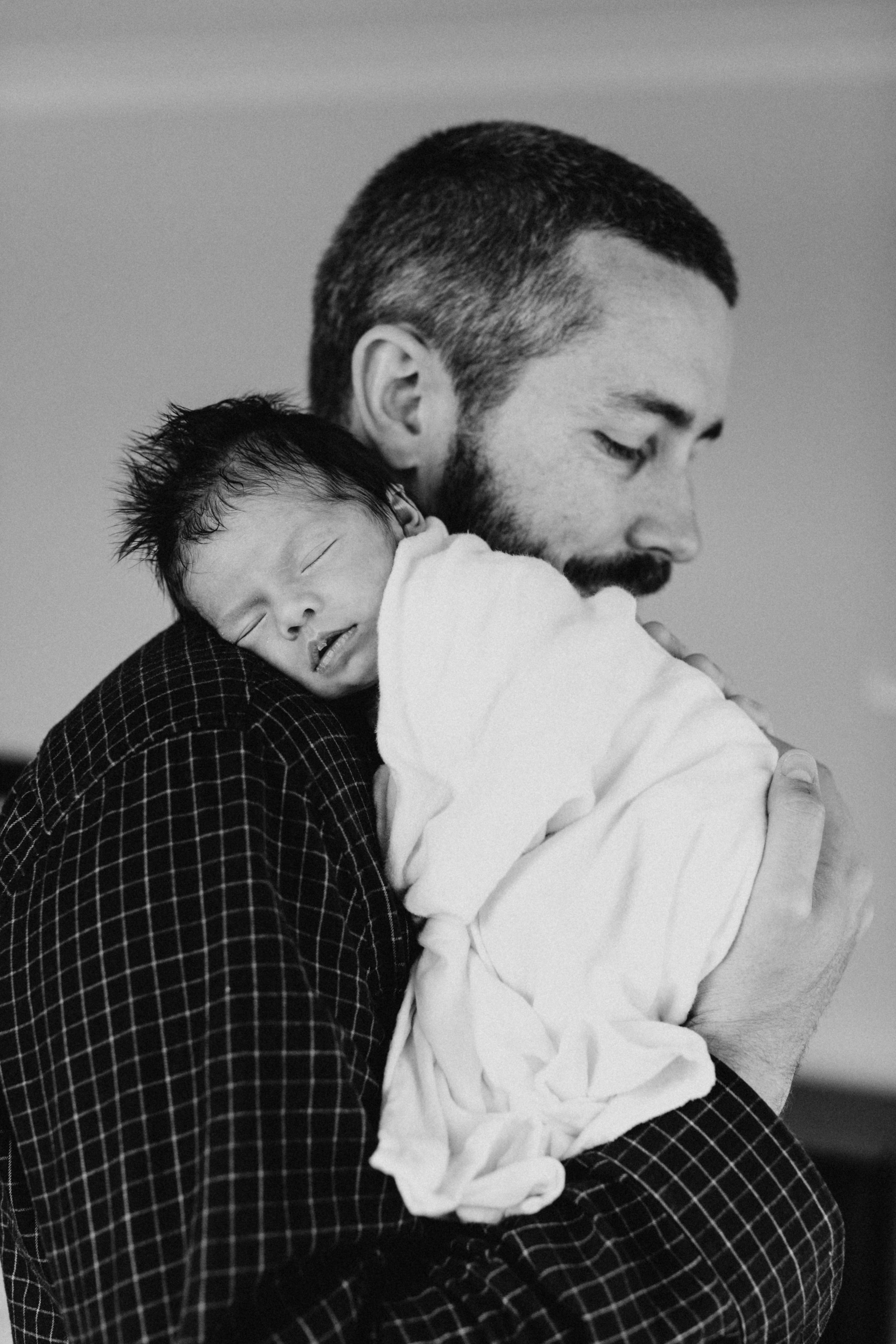 bulli-newborn-lifestyle-photography-www.emilyobrienphotography.net-36.jpg
