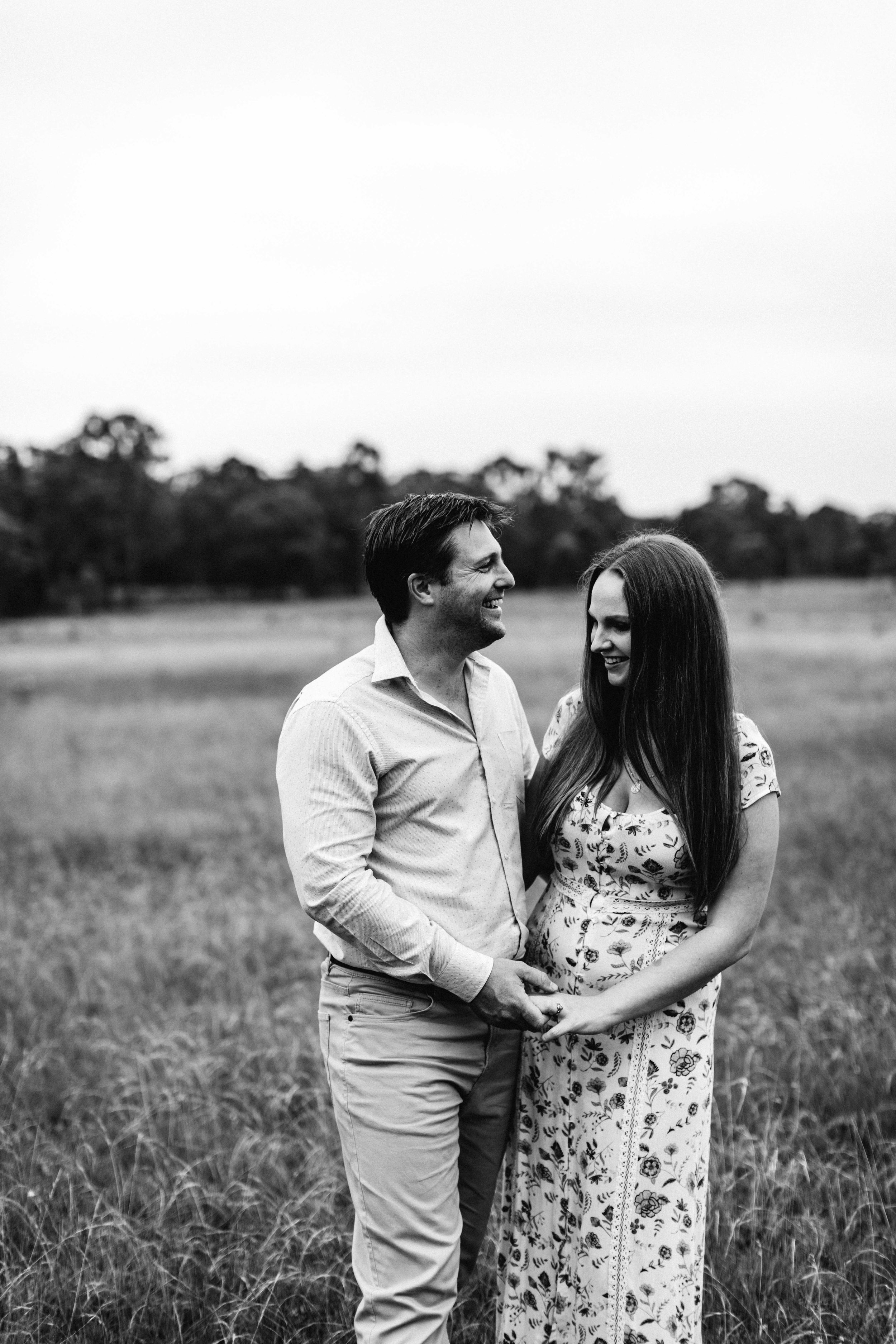 camden-engagement-session-wollondilly-photography-nadine-bernard-4.jpg