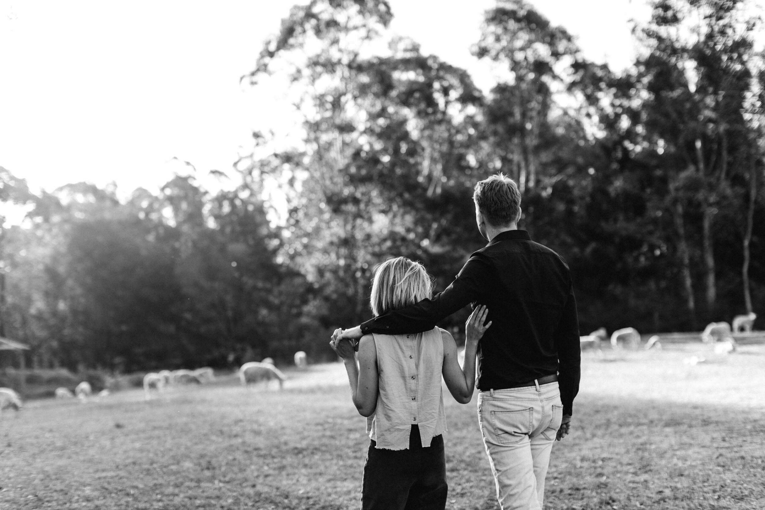 picton-engagement-photographer-wollondilly-david-esther-9.jpg