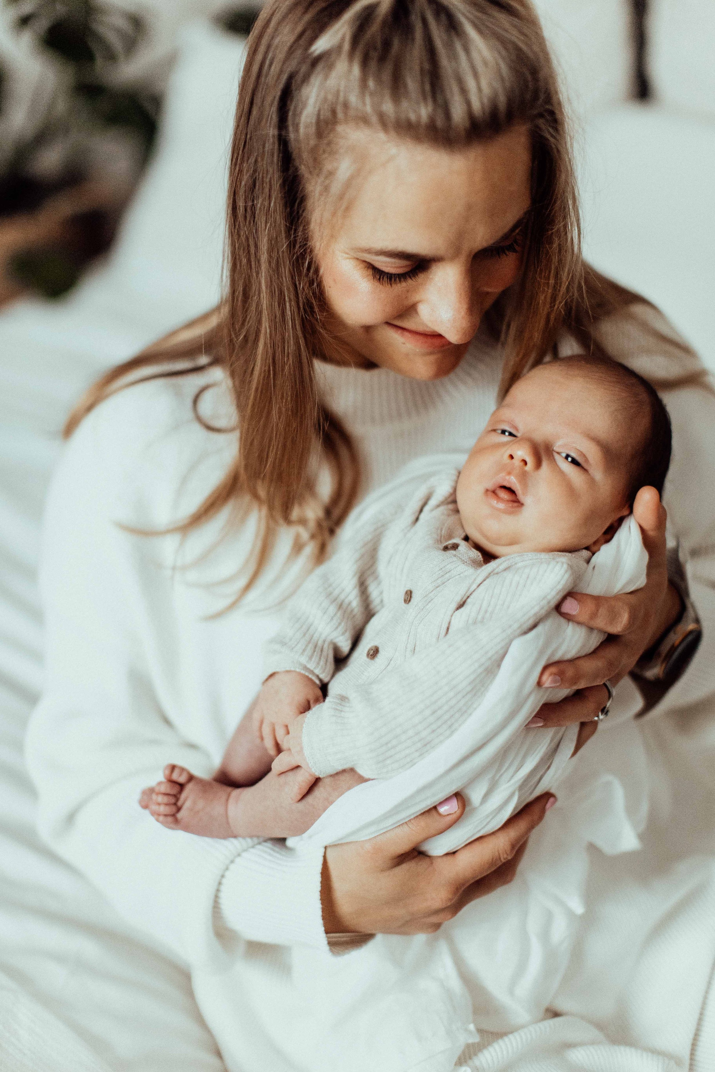 charlie-newborn-inhome-family-lifestyle-wollondilly-camden-macarthur-sydney-photography-www.emilyobrienphotography.net-15.jpg