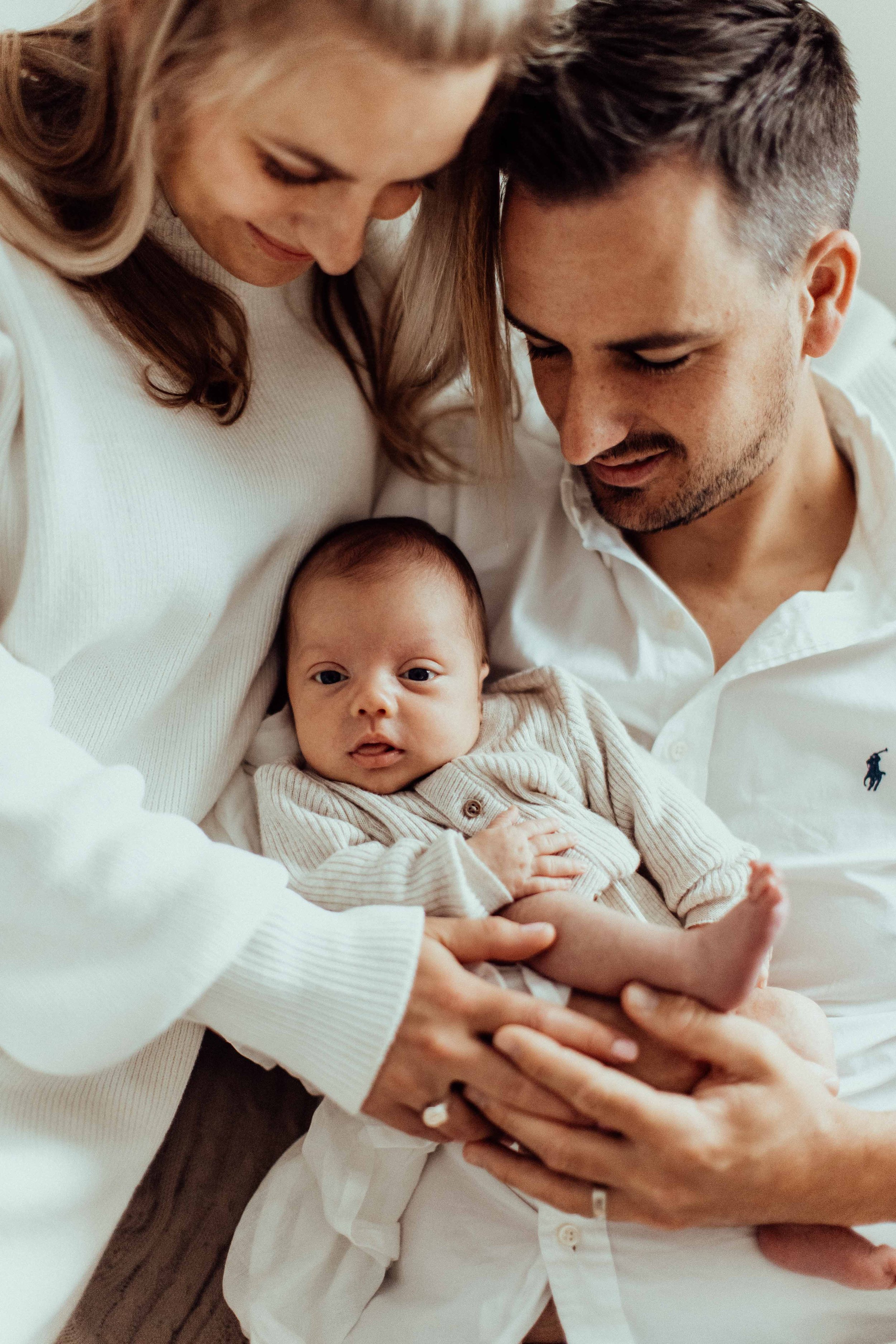 charlie-newborn-inhome-family-lifestyle-wollondilly-camden-macarthur-sydney-photography-www.emilyobrienphotography.net-19.jpg