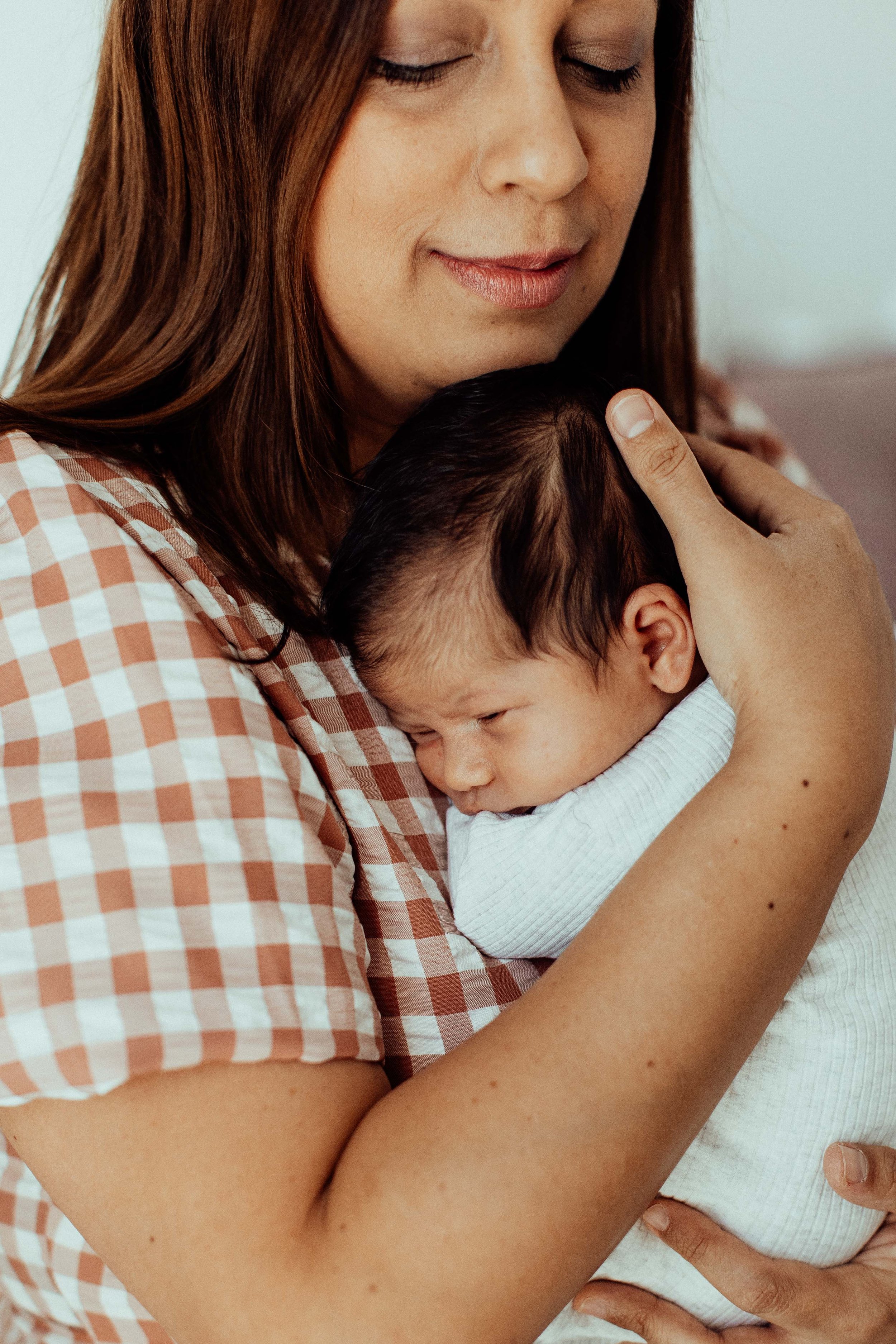 emily-newborn-inhome-family-lifestyle-wollondilly-camden-macarthur-sydney-photography-www.emilyobrienphotography.net-27.jpg