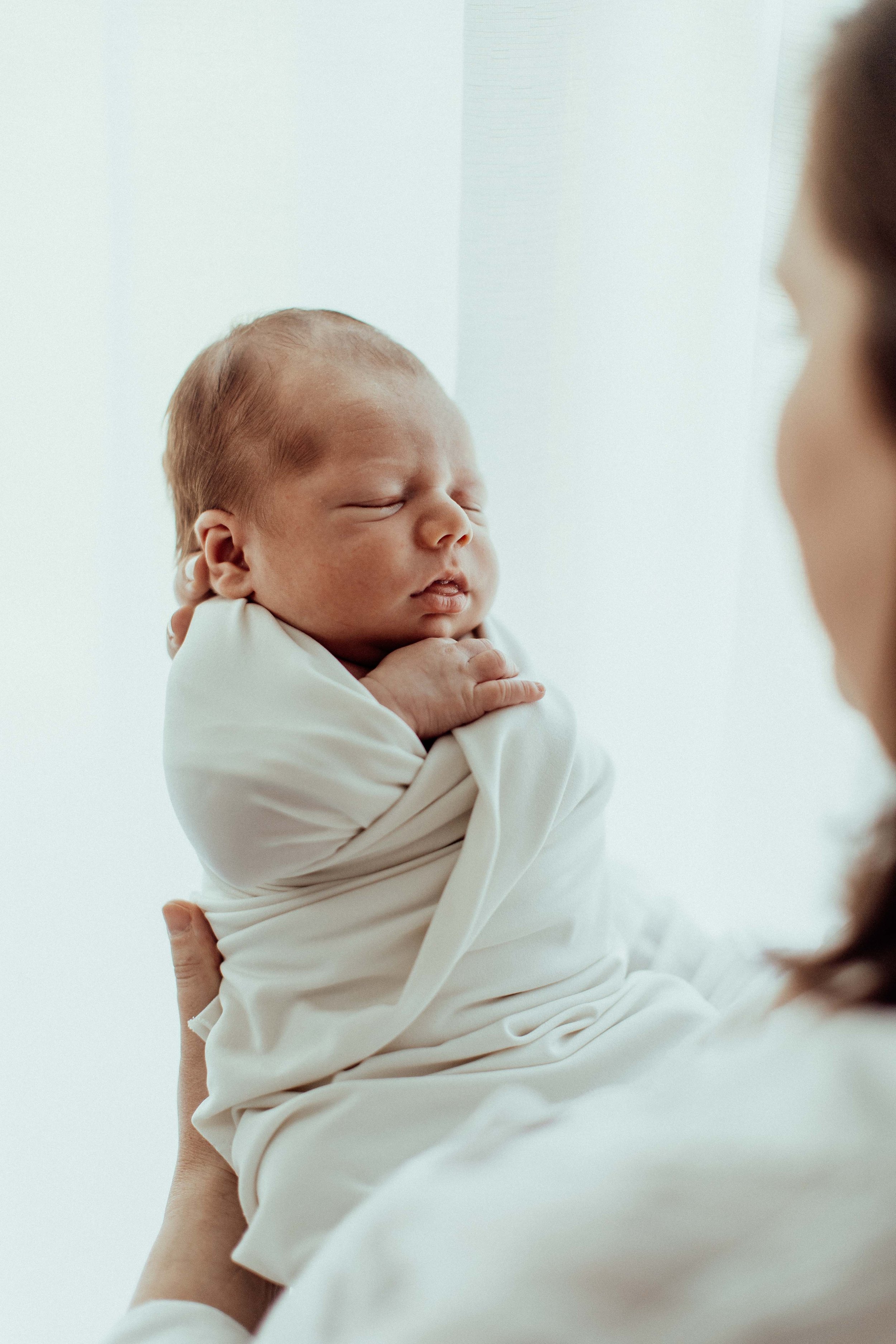 henry-newborn-inhome-family-lifestyle-wollondilly-camden-macarthur-sydney-photography-www.emilyobrienphotography.net-34.jpg