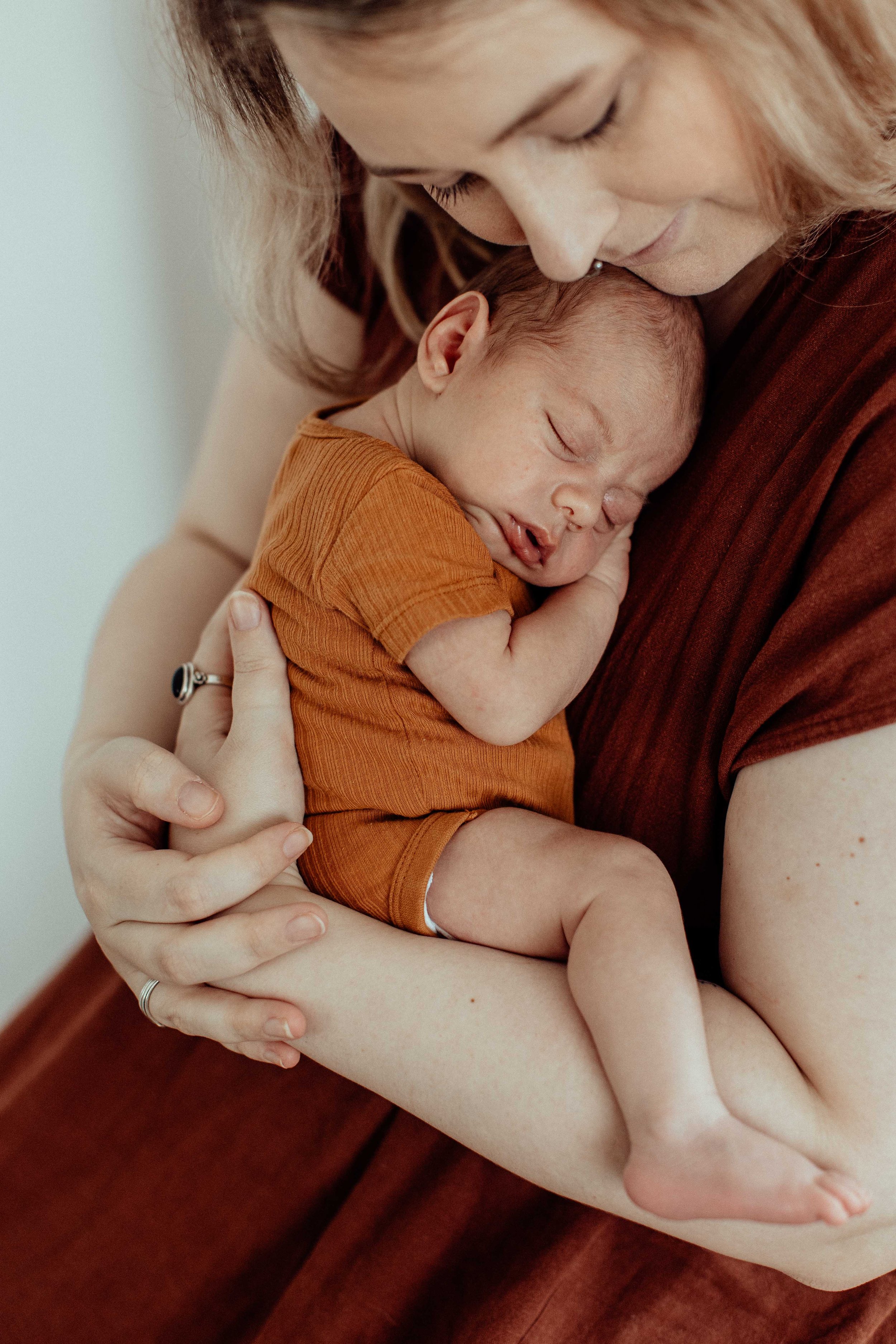 lucas-baby-newborn-inhome-family-lifestyle-wollondilly-camden-macarthur-sydney-photography-www.emilyobrienphotography.net-12.jpg