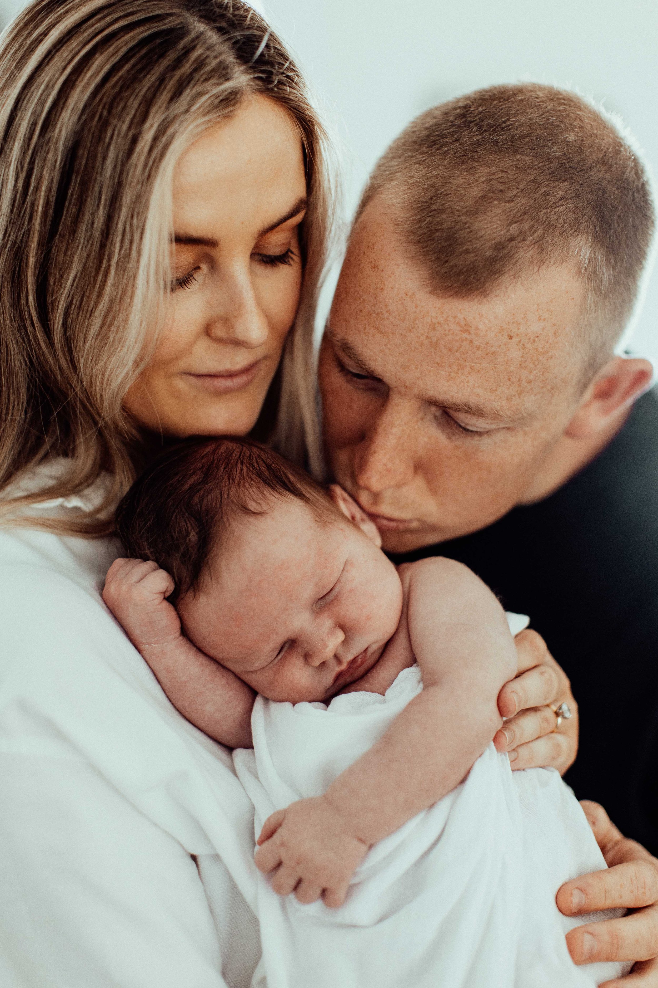 finley-newborn-spring-farm-macarthur-inhome-family-lifestyle-wollondilly-camden-macarthur-sydney-photography-www.emilyobrienphotography.net-57.jpg