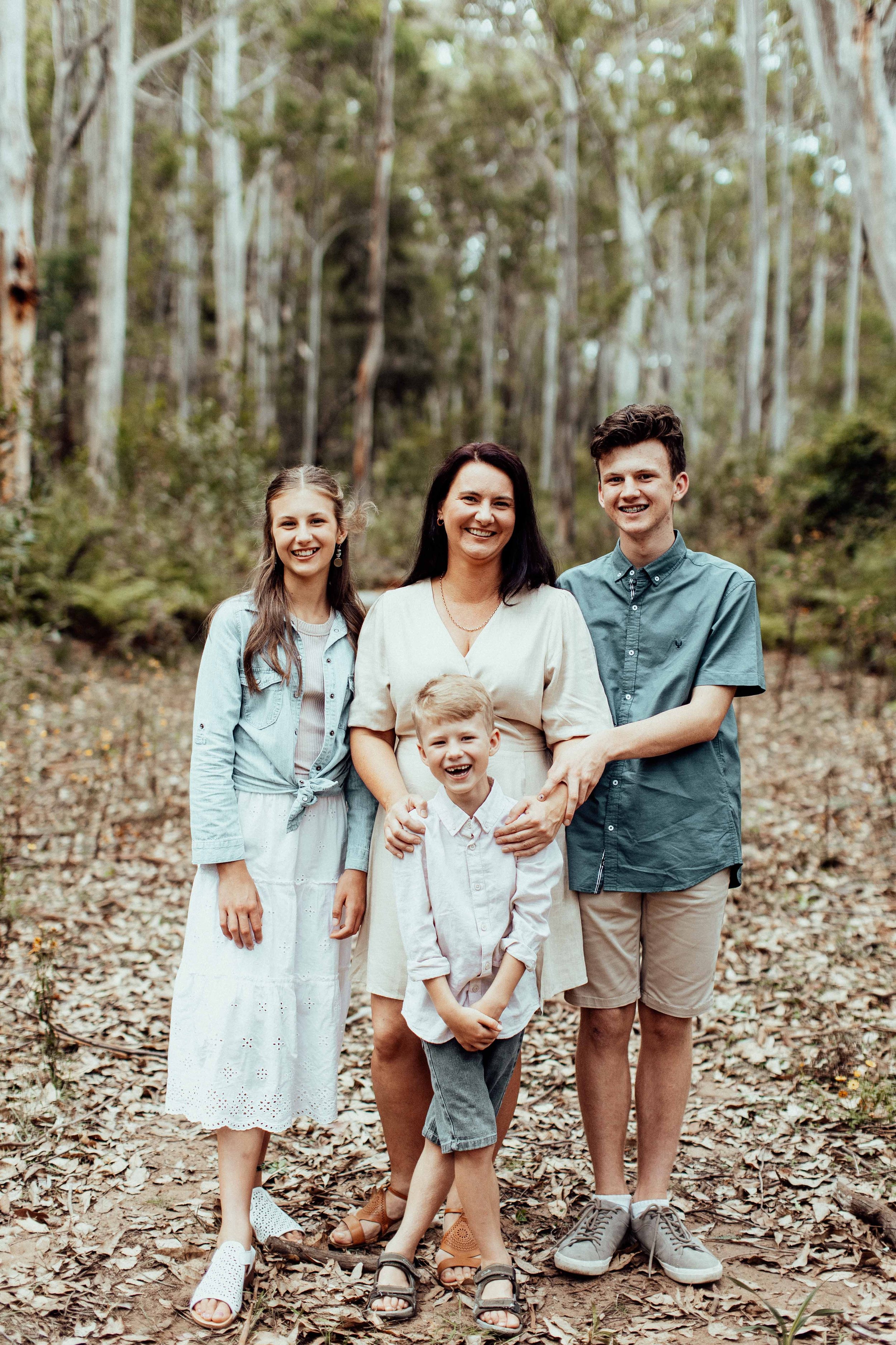 fergusson-family-oakdale-macarthur-inhome-family-lifestyle-wollondilly-camden-macarthur-sydney-photography-www.emilyobrienphotography.net-12.jpg