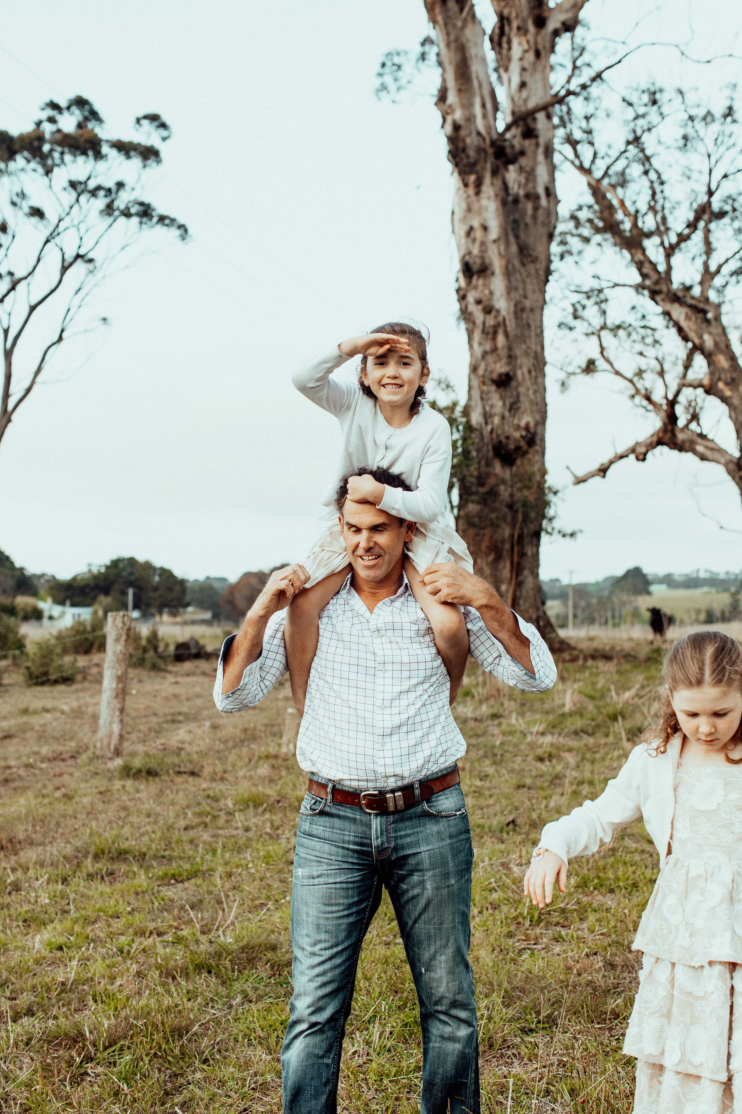 exeter-family-session-southern-highlands-family-photgraphy-carroll-family-farm-31.jpg