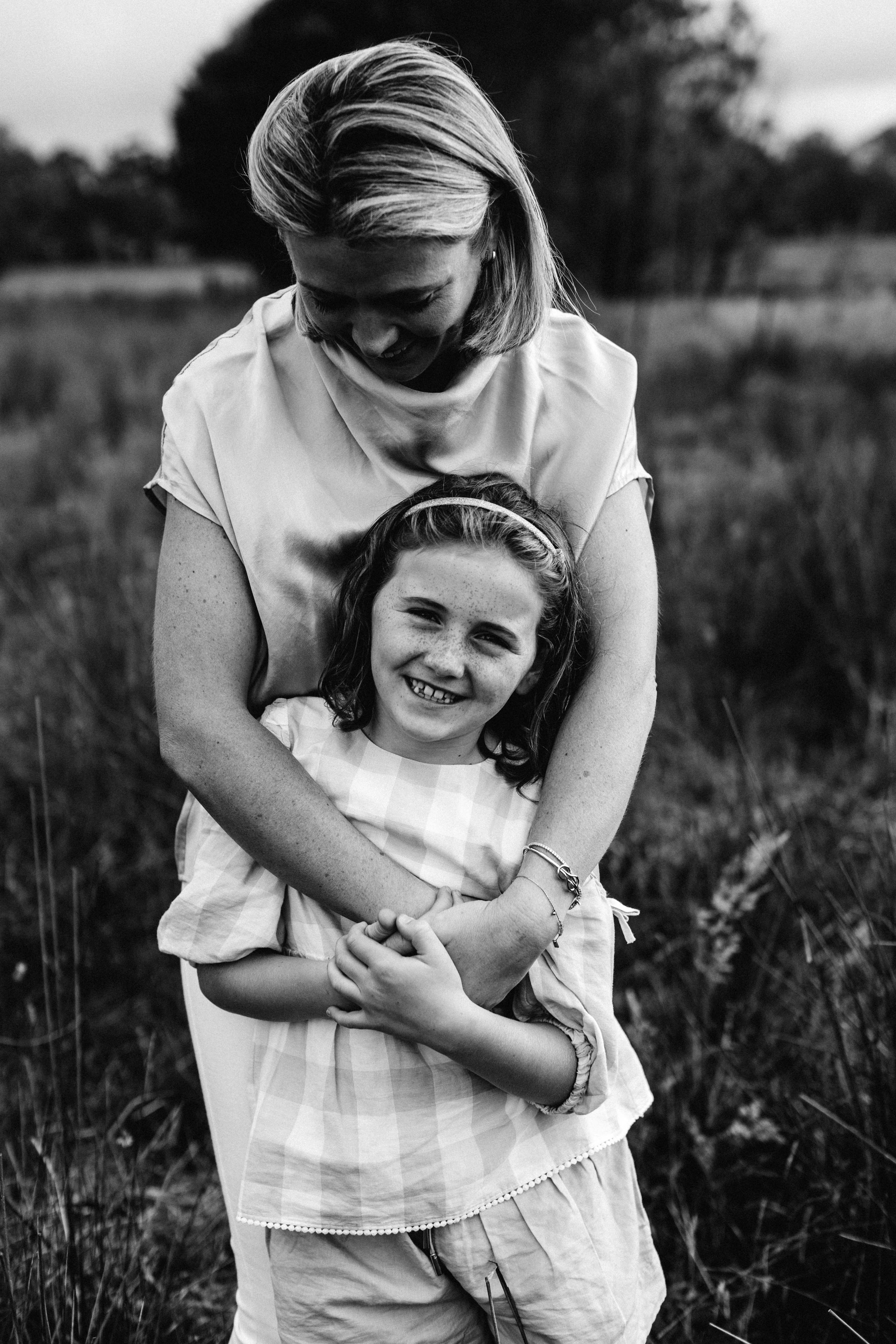 exeter-family-session-southern-highlands-family-photgraphy-carroll-family-farm-41.jpg