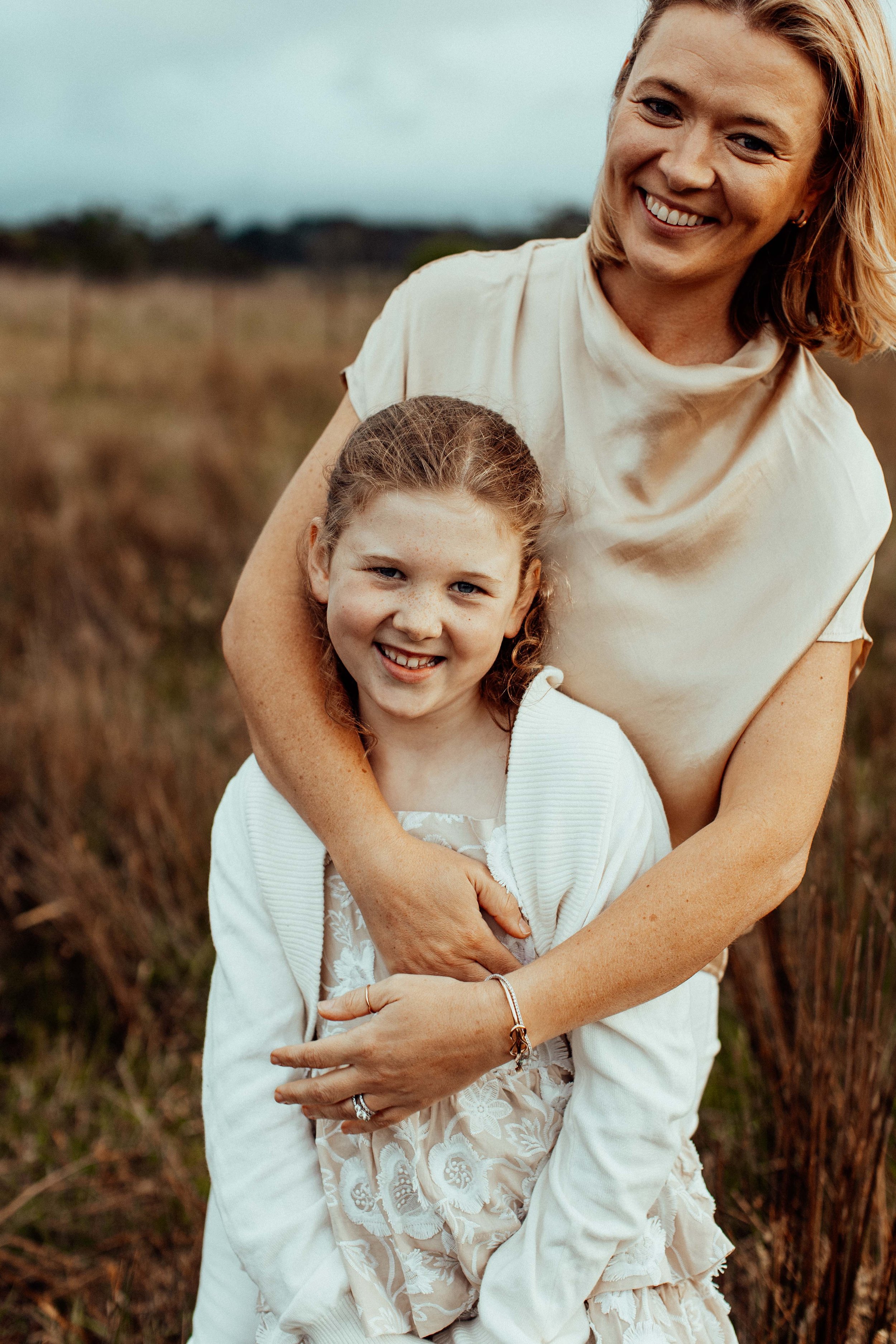 exeter-family-session-southern-highlands-family-photgraphy-carroll-family-farm-45.jpg