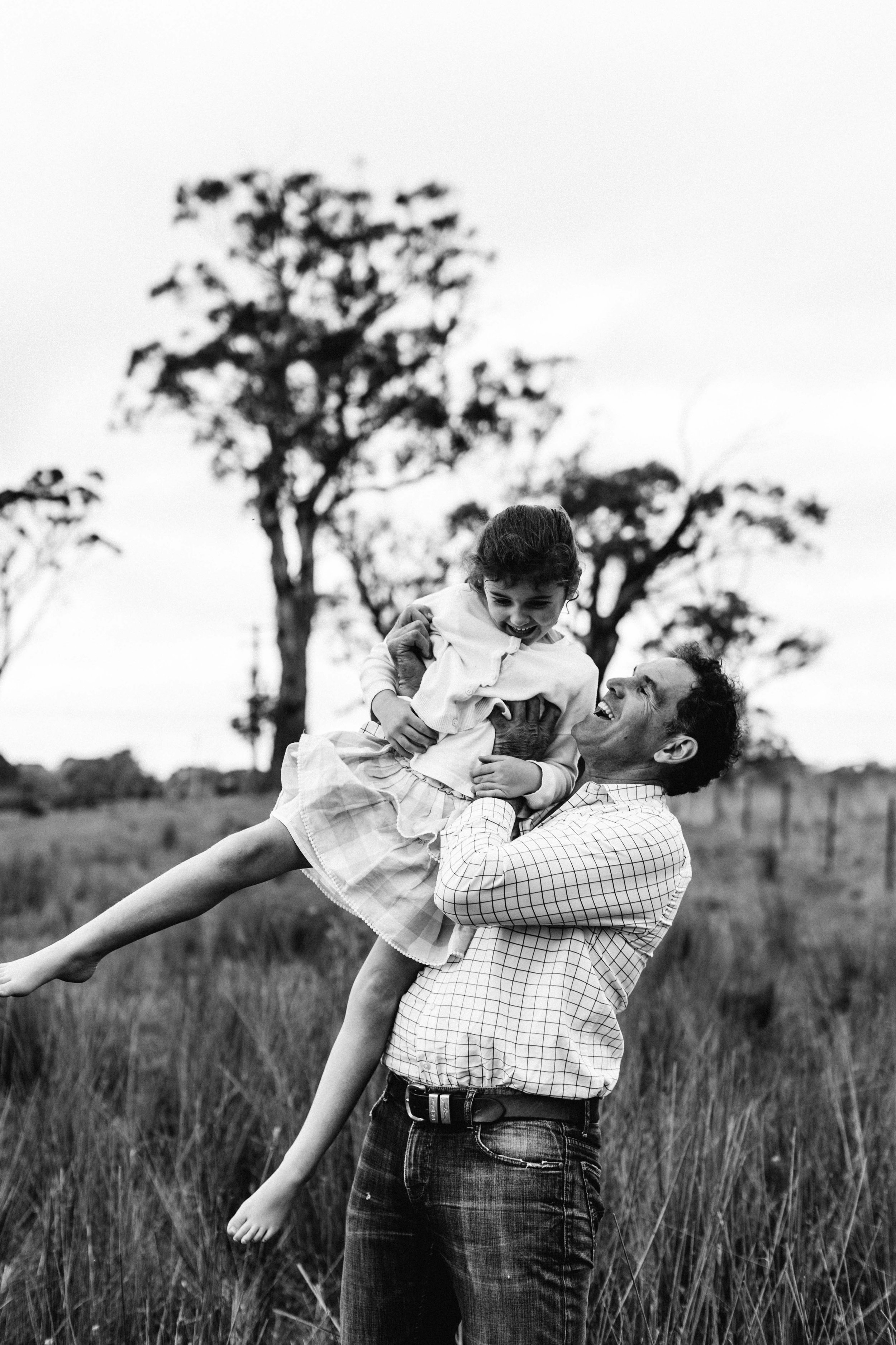 exeter-family-session-southern-highlands-family-photgraphy-carroll-family-farm-53.jpg