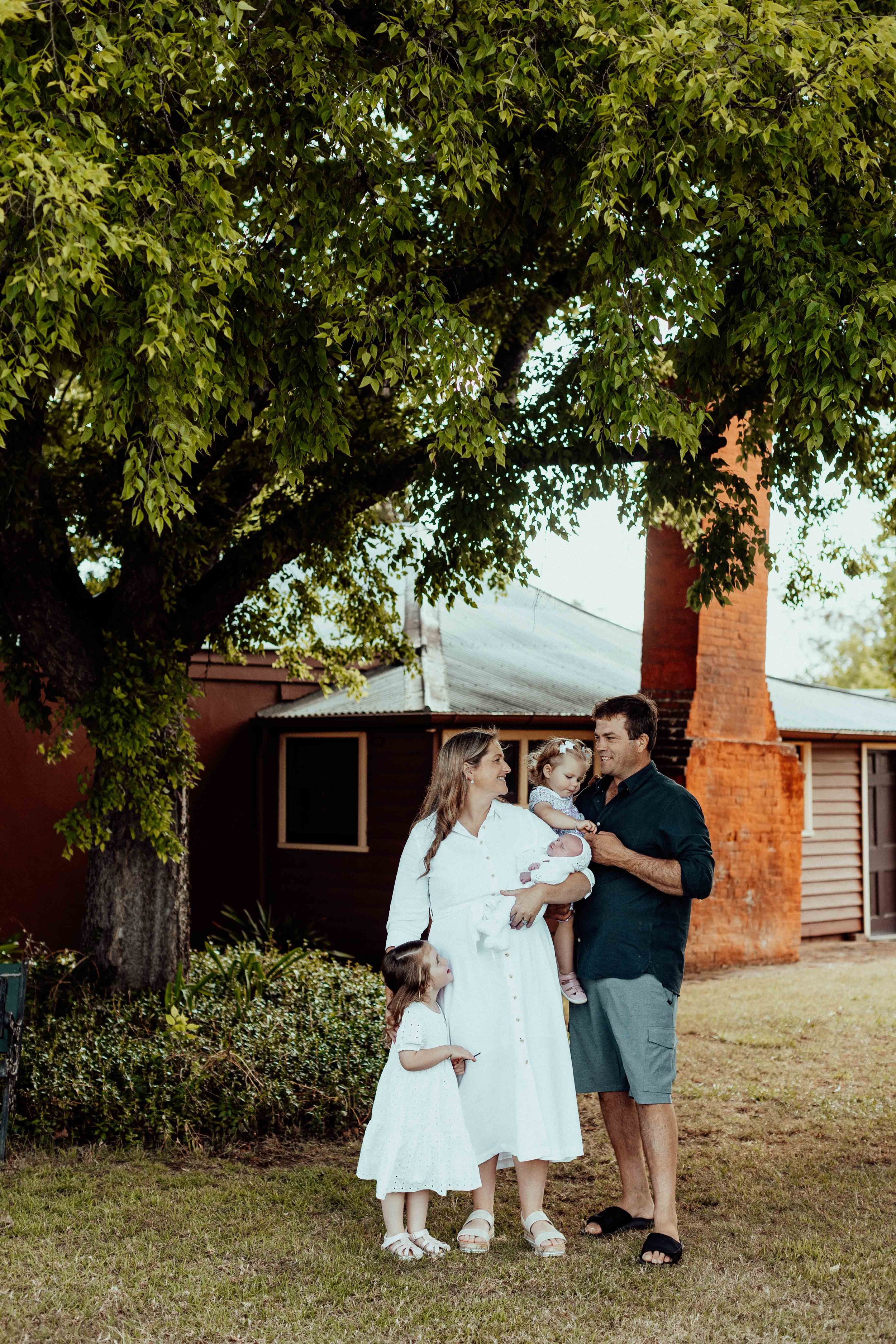 belgenny-farm-family-photography-www.emilyobrienphotography.net-allen-family-newborn-camden-7.jpg