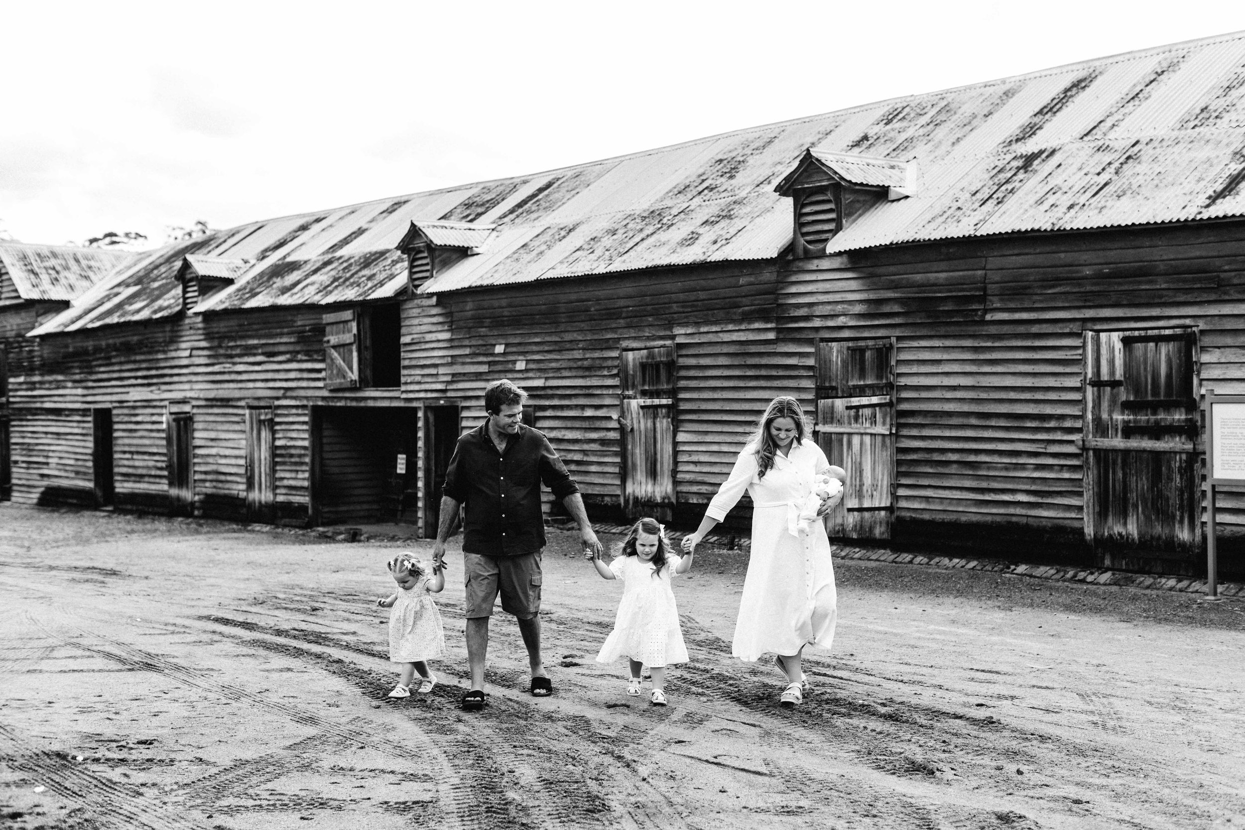 belgenny-farm-family-photography-www.emilyobrienphotography.net-allen-family-newborn-camden-39.jpg