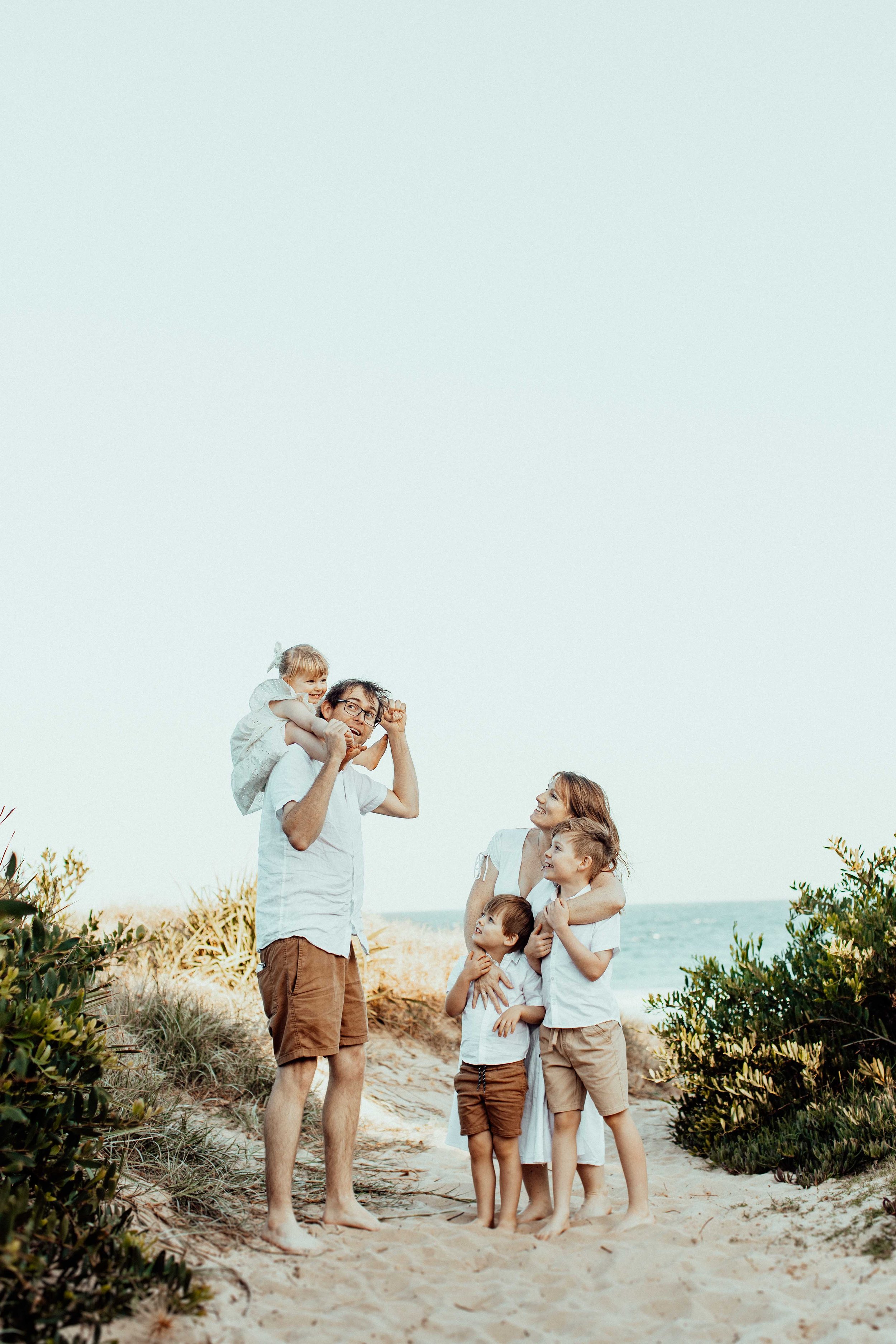 wollongong-fairy-meadow-beach-sunset-family-photography-www.emilyobrienphotography.net-petts-family-session-47.jpg