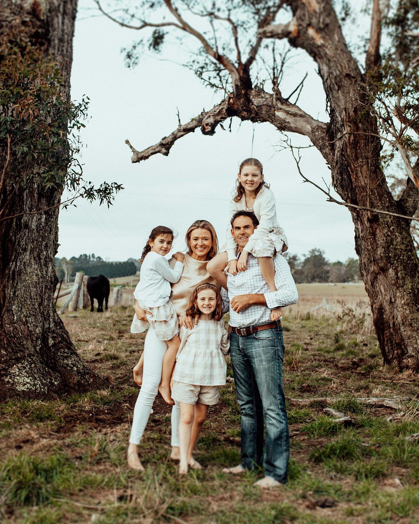 The Carroll Family. 

I've lost count of the amount of times I've photographed this beautiful family. Thank you for booking in with me every year to update your family photos. It truly is something so special to do over and over!

#familysession #fam