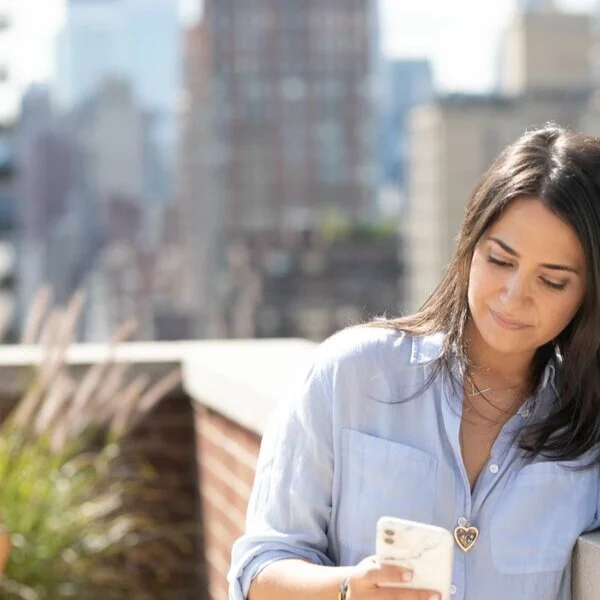 How to Effectively Translate Your Brand on Instagram &amp; Build A Strong, Customer-Attracting Online Presence