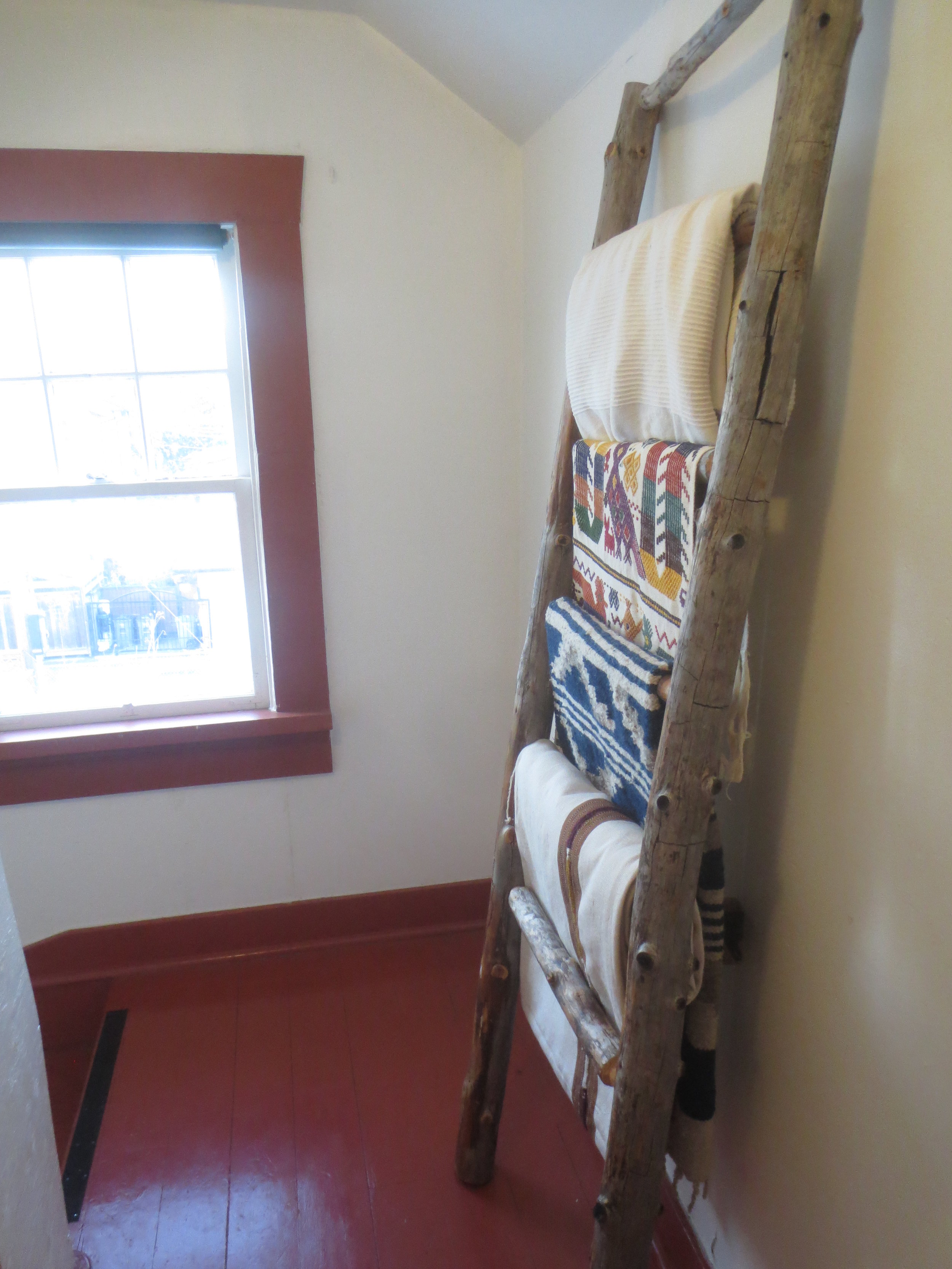  Blanket ladder. Sun-bleached pine, raw finish. 190. 