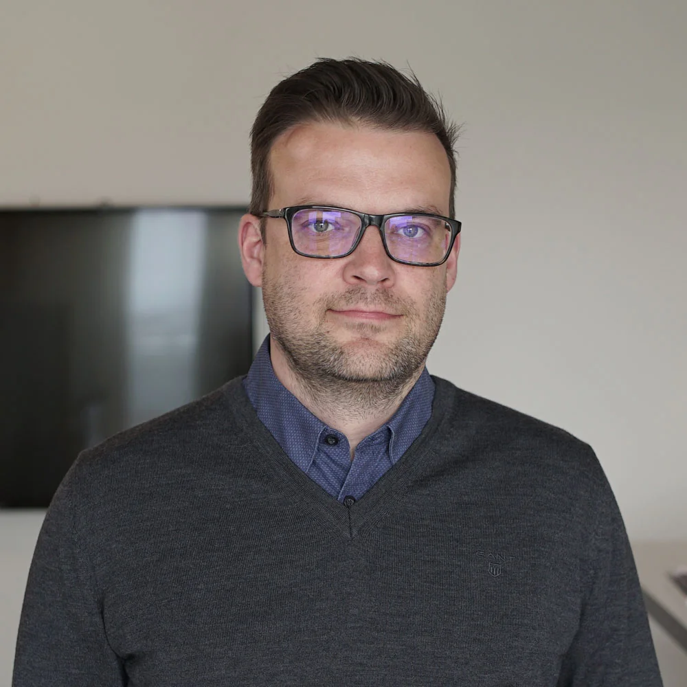 ESA-PEKKA EKFORS Yhteyspäällikkö, KTM +358 40 574 8970