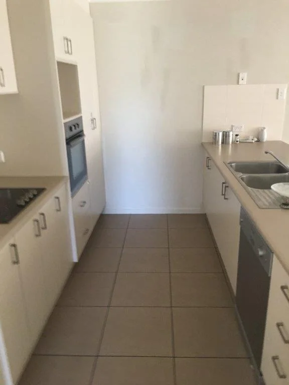 2.1 Kitchen.jpg
