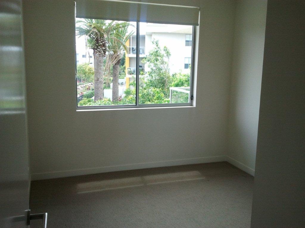8 bedroom 2.jpg