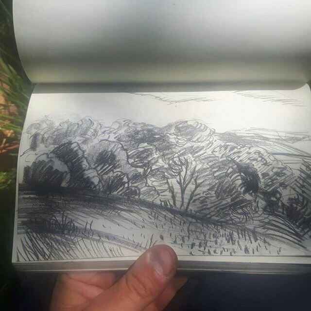 sketching and painting.
.
.
.
.
.
.
.
#landscape #landscapedrawing #sketchbook #sketching #sketchbooking #naturedrawing #landscapeart #landscapeartist #drawingoftheday #outdoordrawing #pleinairpainting #landscapepainting #oilpainting #naturelover #no