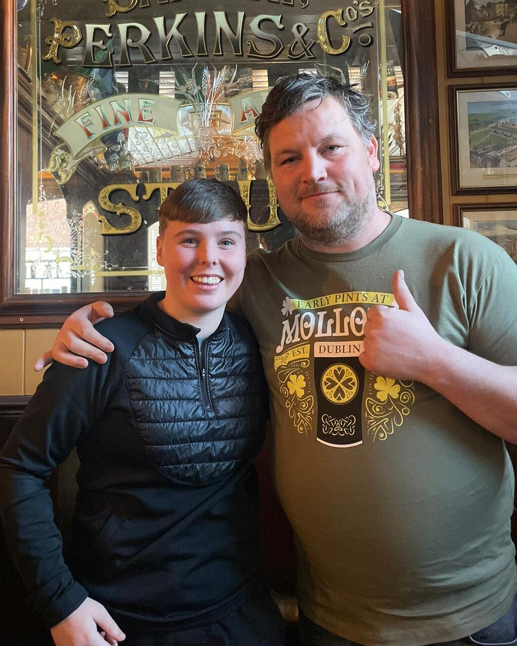 Guess who popped into Molloy's Pub this week? The one and only John Connors! Ireland's very own silver screen legend decided to grace us with his presence for a casual pint (or a few 😉). So, who knows? Your next pint at Molloy's could be alongside a