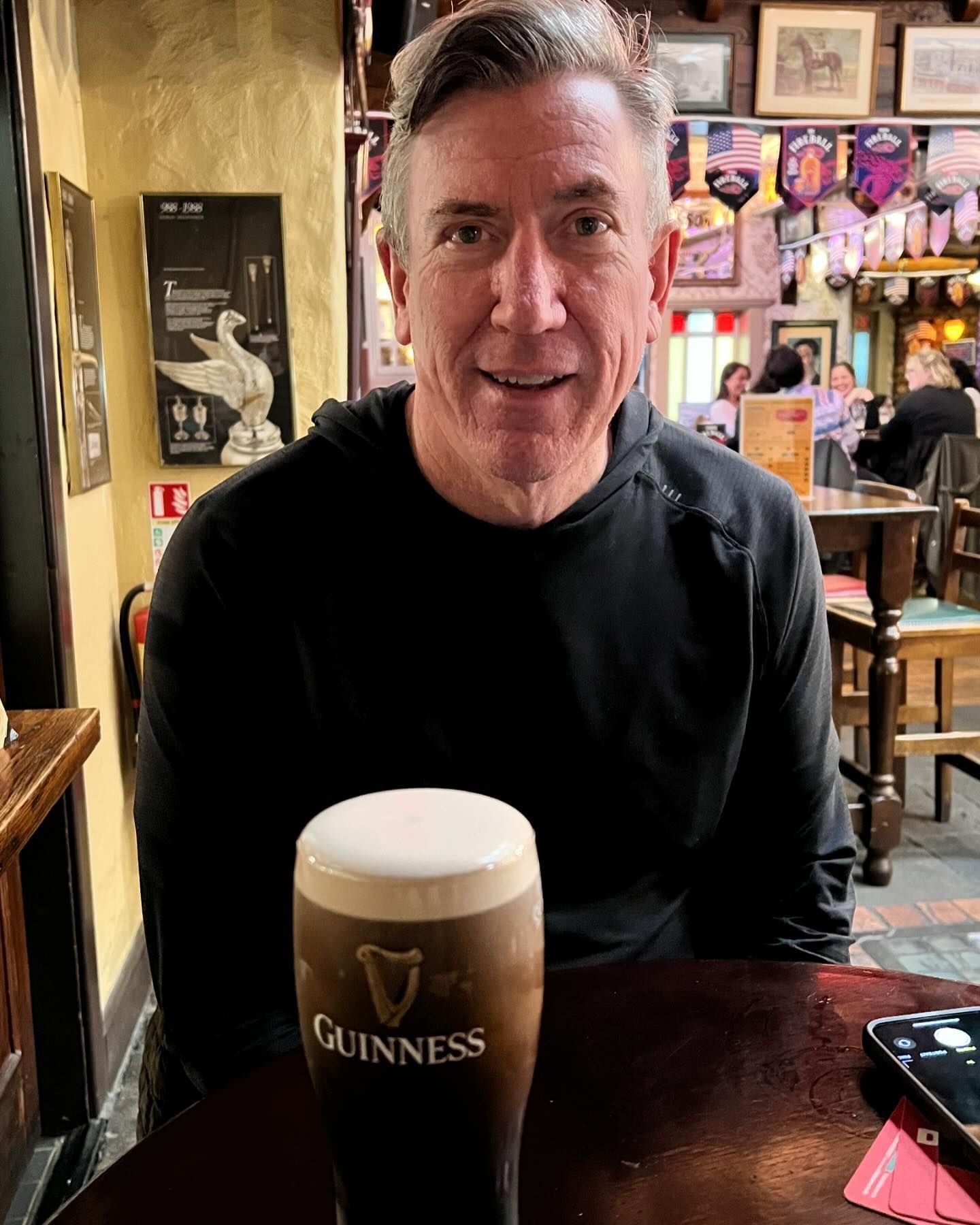 Is there any pint like the first pint of Guinness on Irish soil? 🇮🇪🍺 @therealgarymolloy put the legend to the test and found his answer. 

 #MolloysDublin #PerfectPint #EarlyHouse