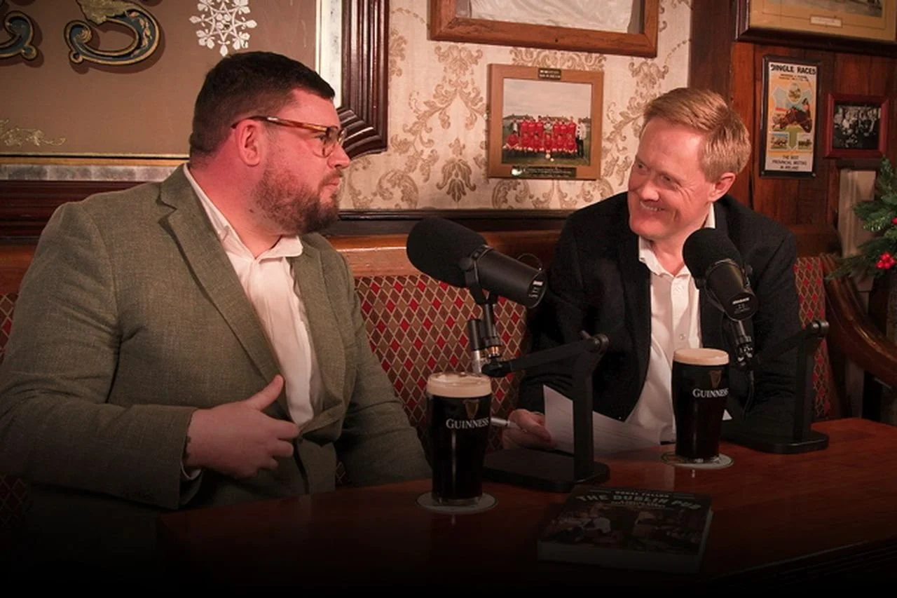 A Pint of Plain: Fionnán and Donal Fallon's Christmas Pub Crawl