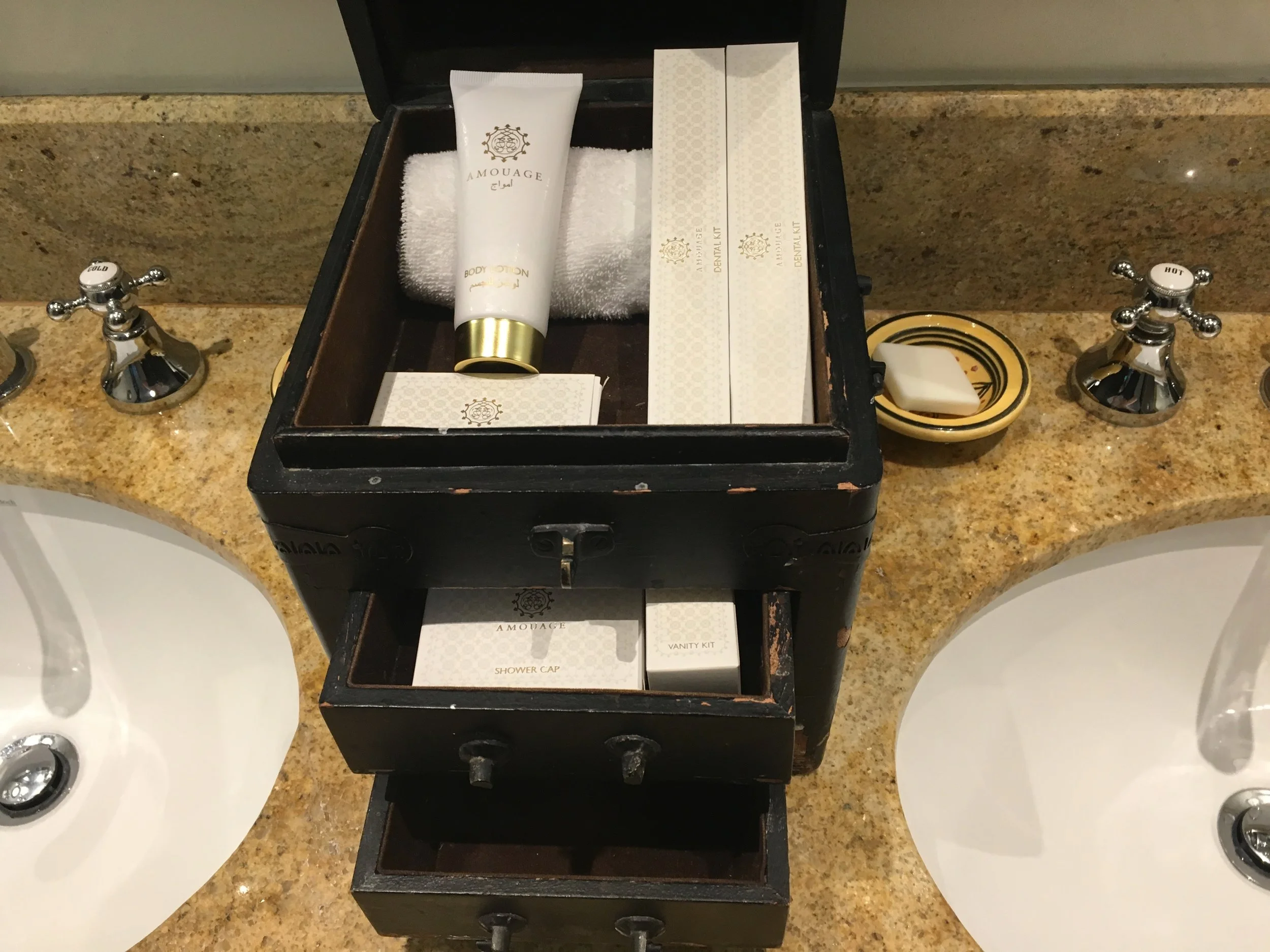 Great Amouage amenities in a fitting package