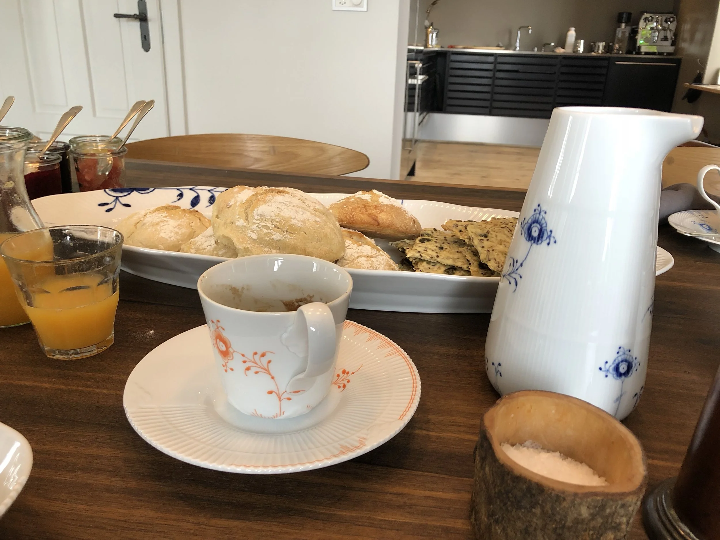 The coffee was great, the bread was handmade