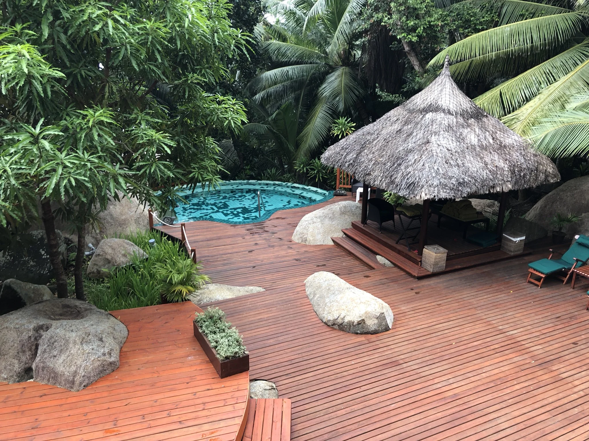 The spa area had a small pool which was very cold