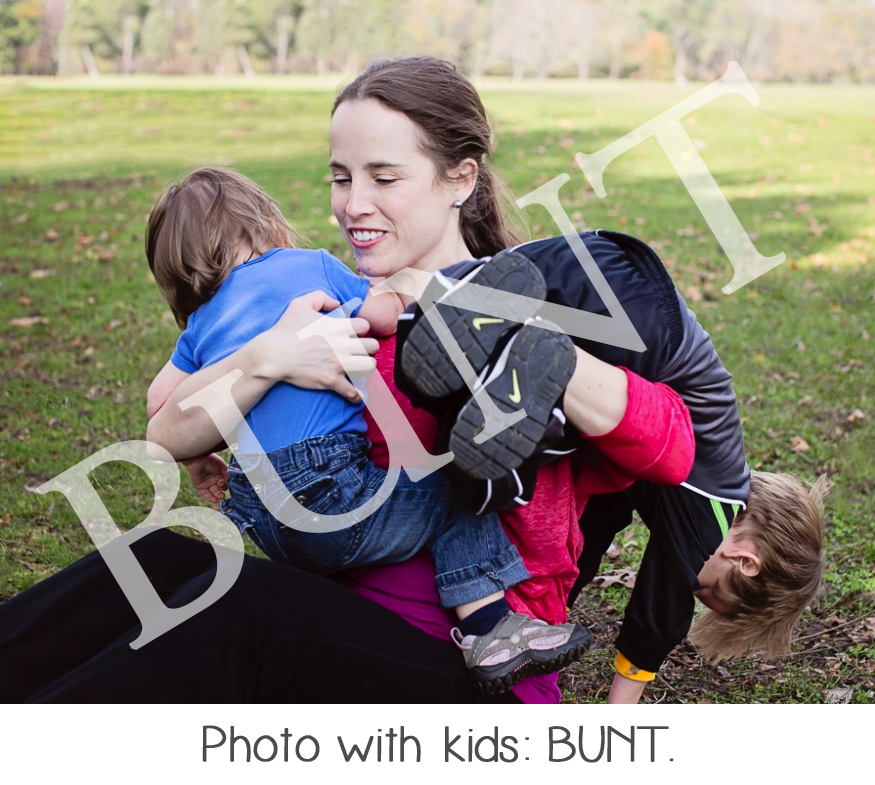 Photo with kids. Bunt.