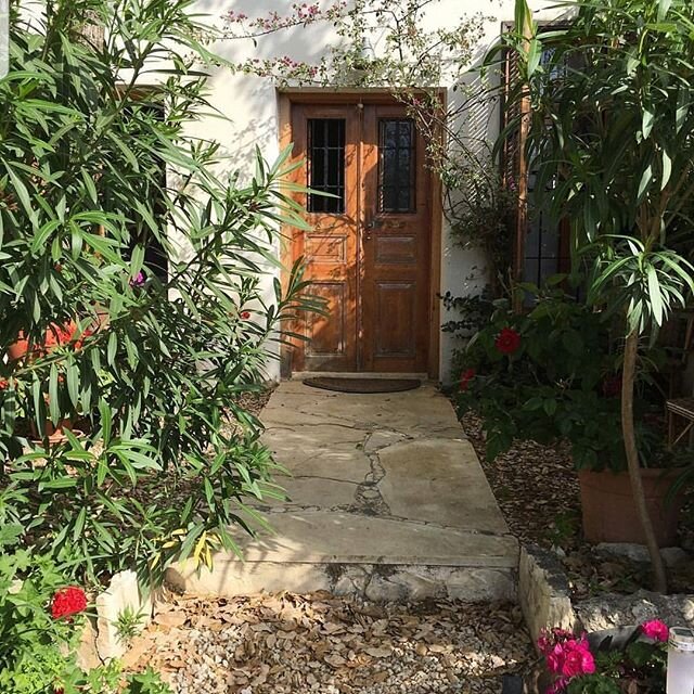 Zeitoun&eacute; room.
.
#beitalbatroun# guest house#maison d'hote #lebanon #vacation#batroun.