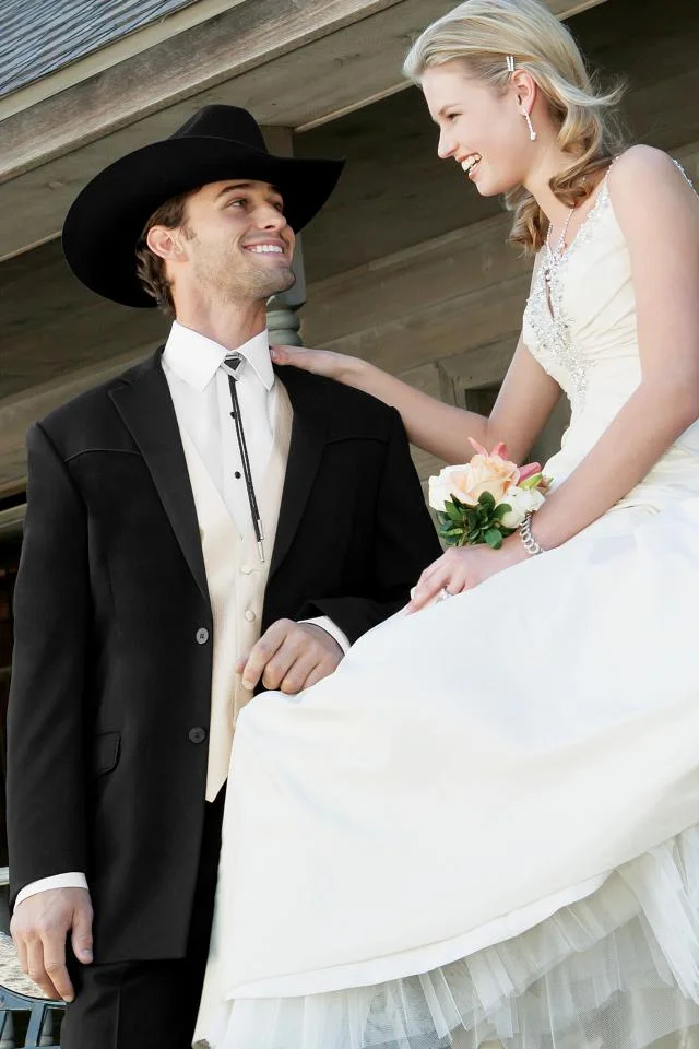 wedding-tuxedo-black-lariat-902-1.jpg