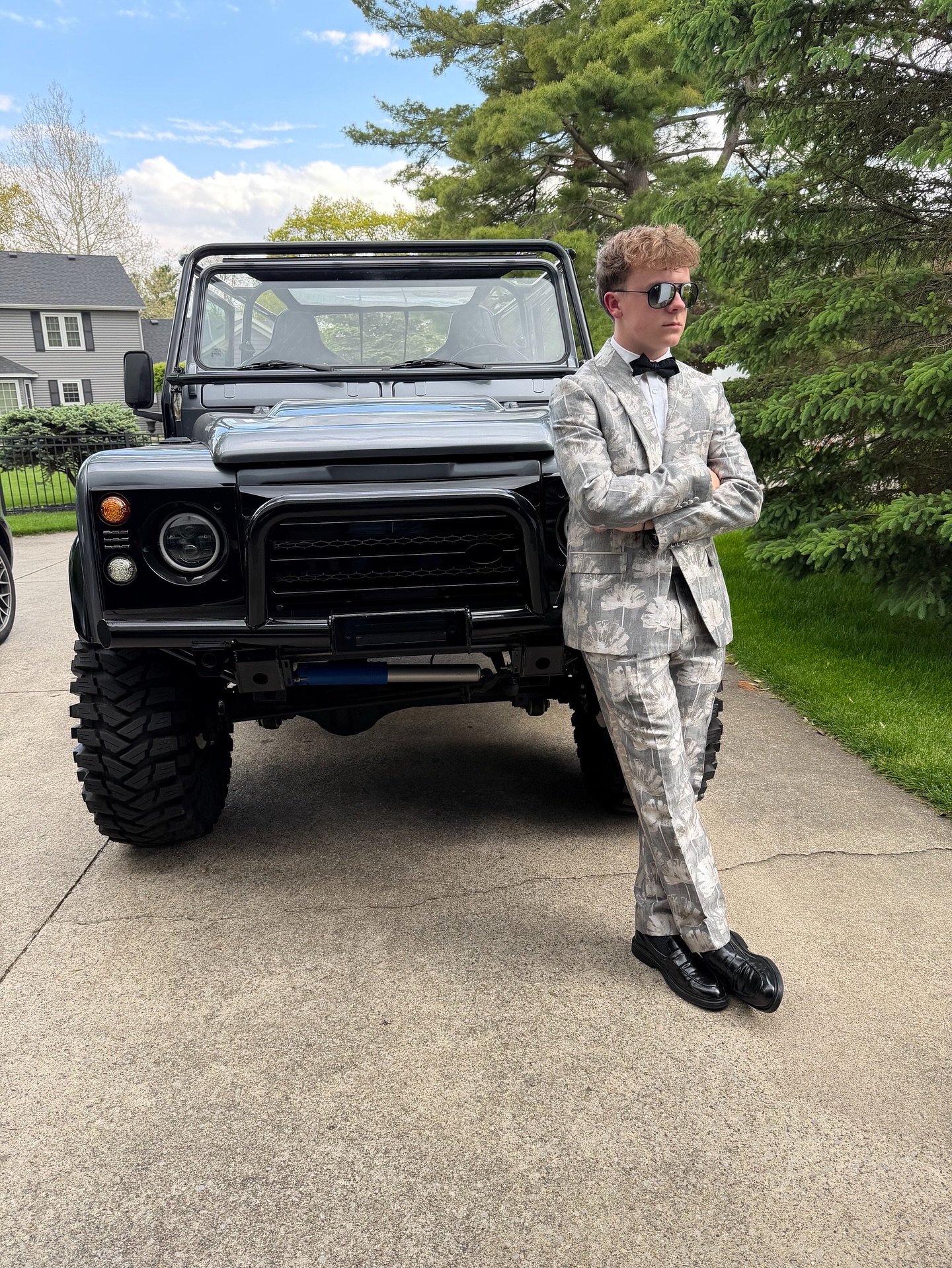 Who says tuxes have to be black? THIS is how you win prom&hellip;
Visit us to find suits for every event - from classic suits to trend-forward tuxedos! 

#menswear #mens #shop #tuxedo #suit #prom #promsuit