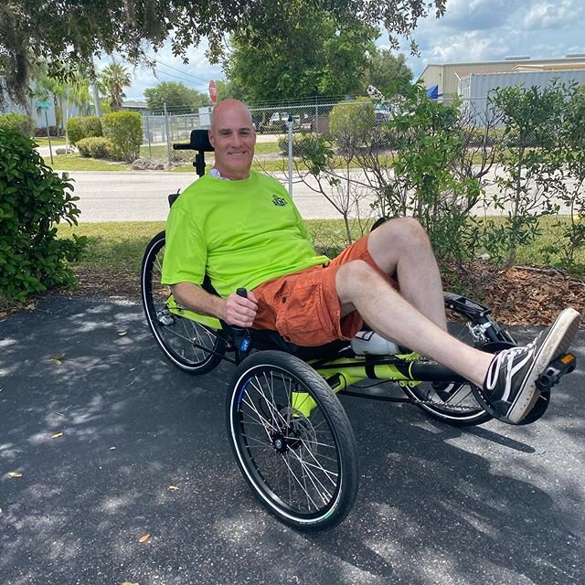 David is riding in style on his new HP Velotechnik Gekko and matching Bent Revolution shirt.  #recumbenttrikes #hpvelotechnik #bentrevolution