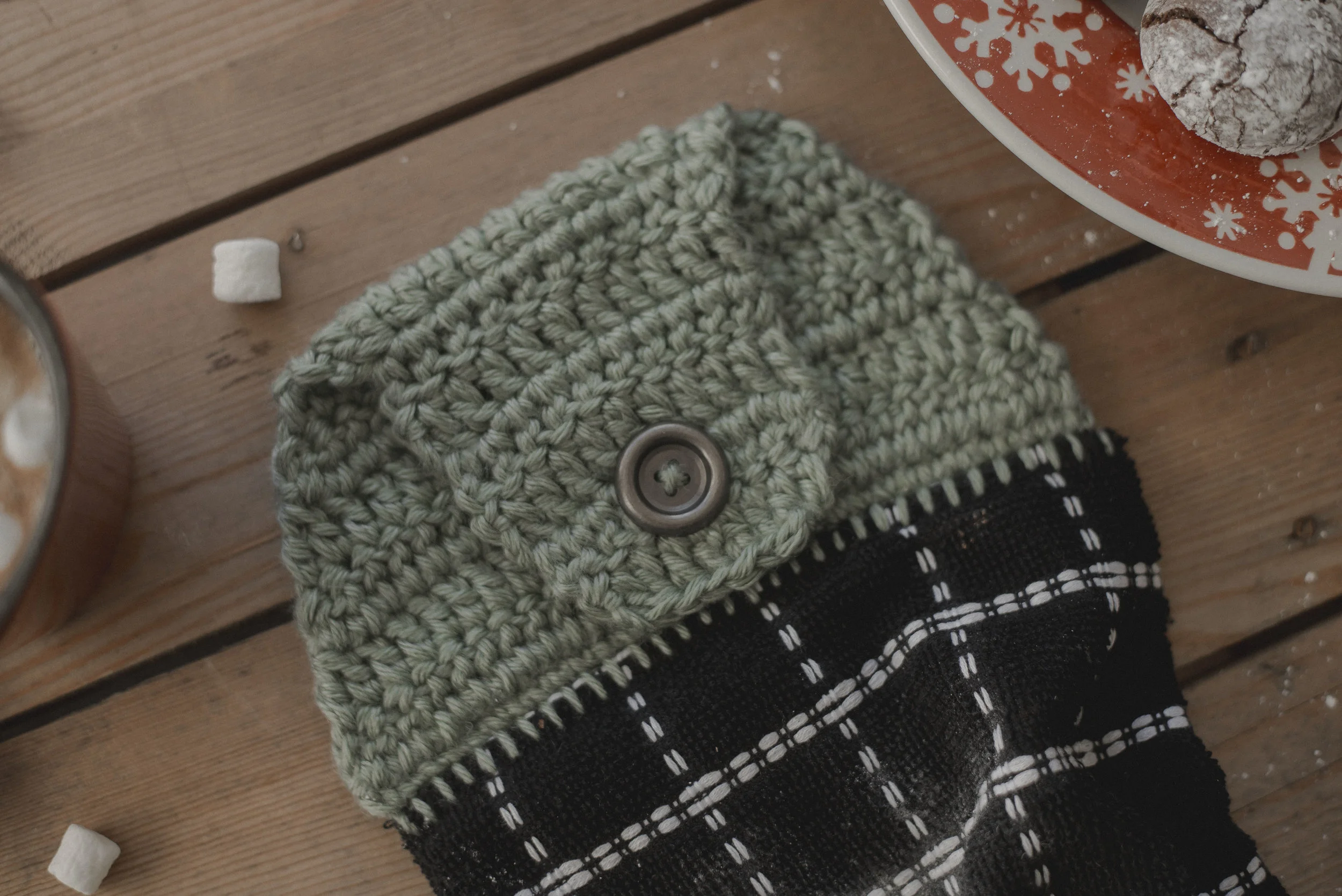 New Free Crochet Pattern For An Easy Towel Topper Megmade With Love