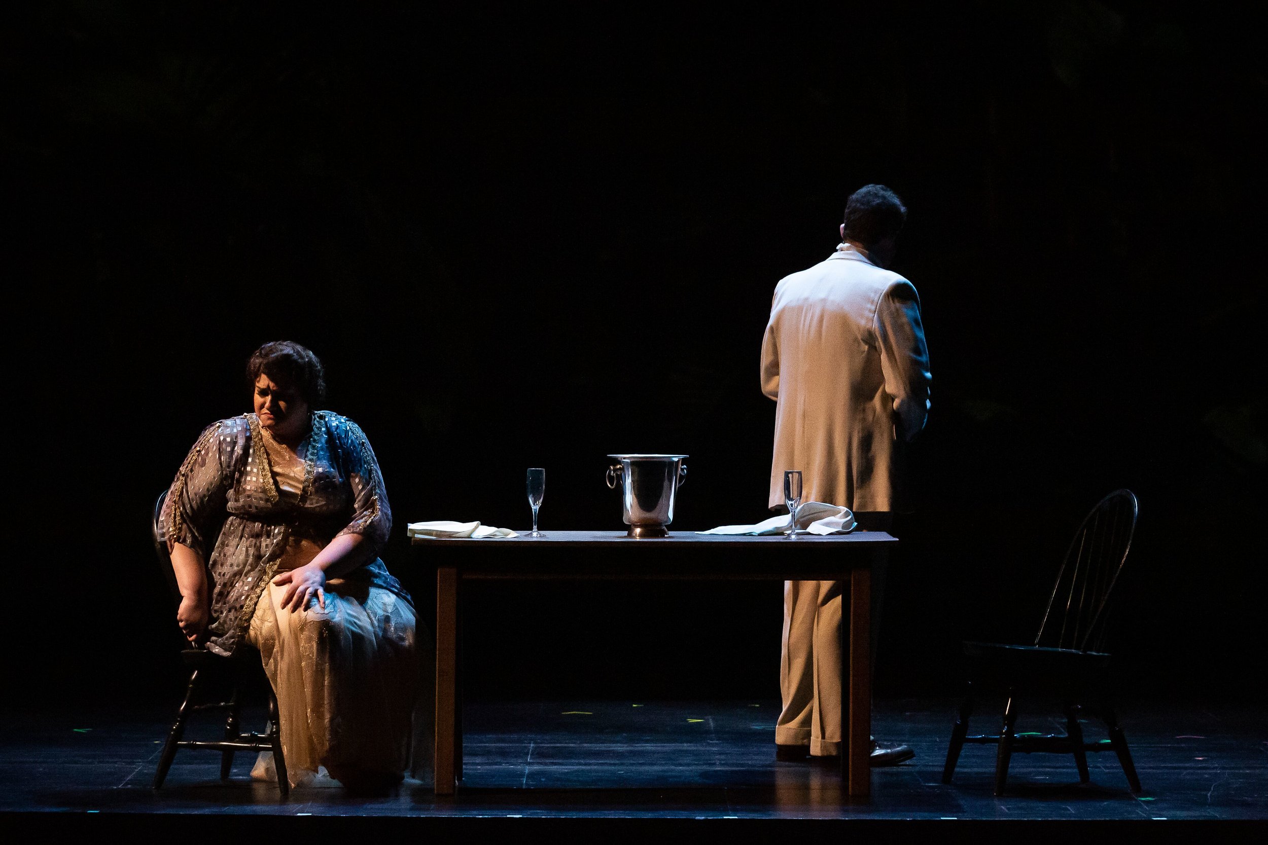  Lindsay as Paula in Catán’s Florencia en el Amazonas with Thomas Glass (baritone) 